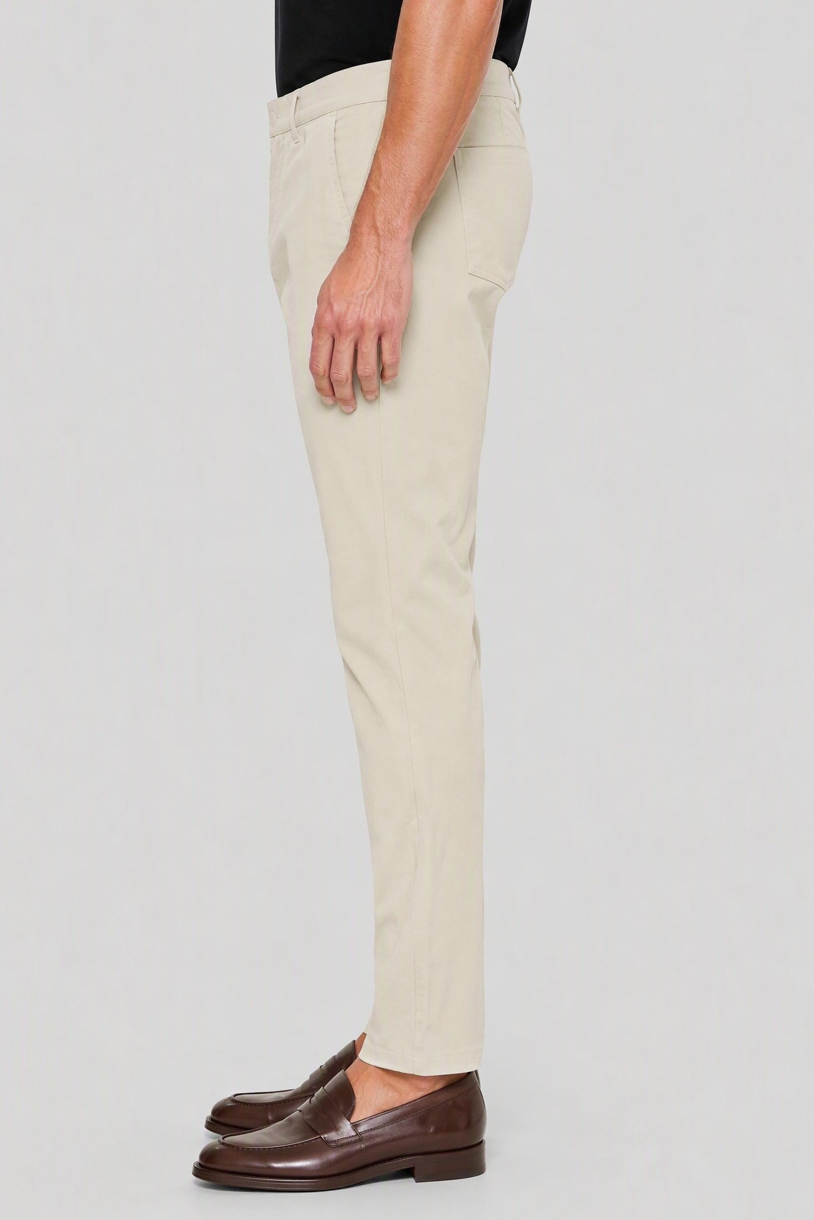 Men Regular Fit Solid Straight Leg Pants, Cream