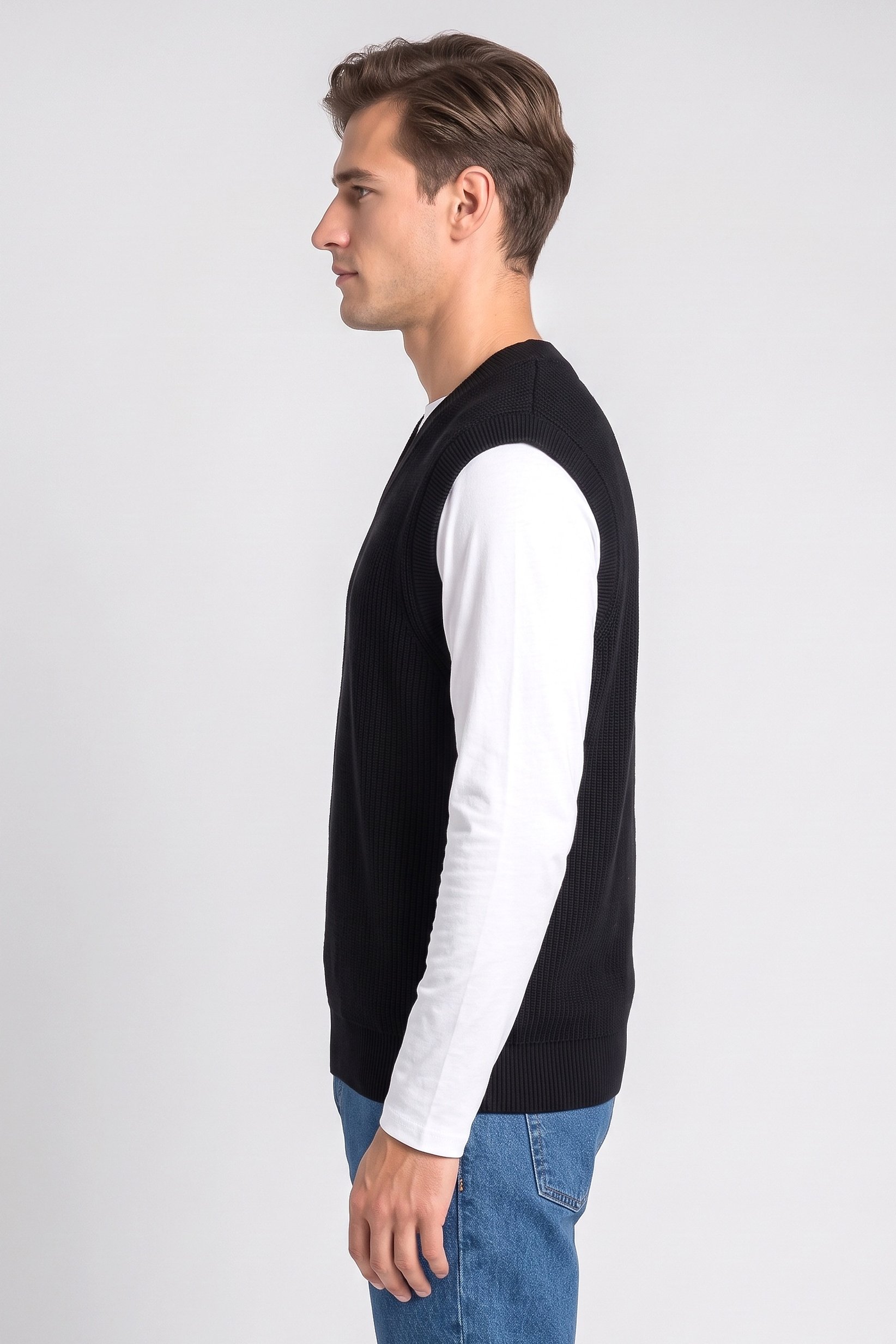 Men Crew Neck Knitted Sweater, Black