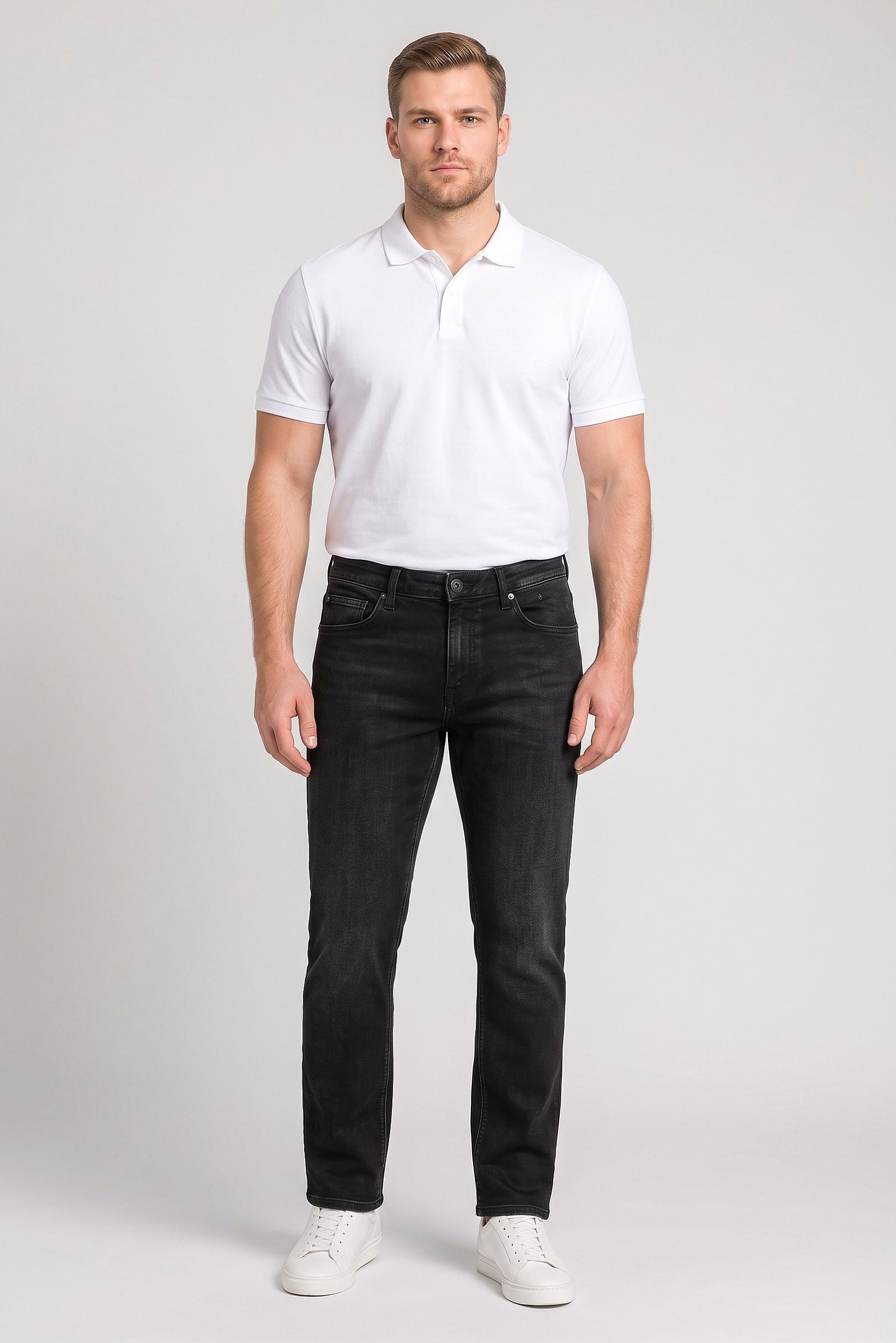 Men Straight Fit Washed Stretchable Jeans, Black