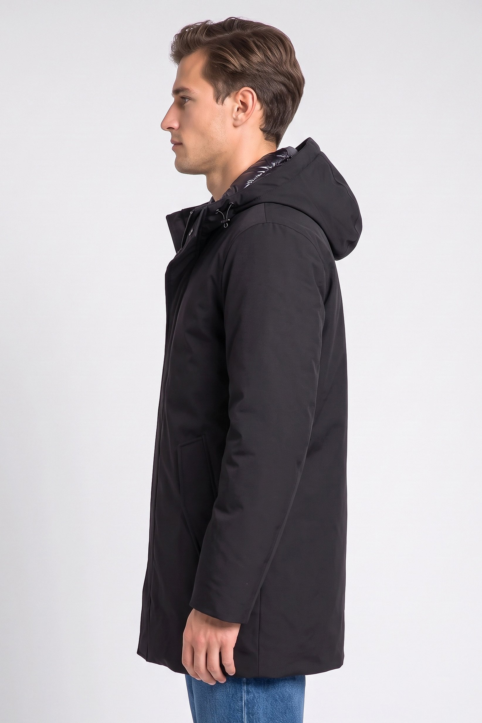 Men Solid Windbreaker Jacket, Black