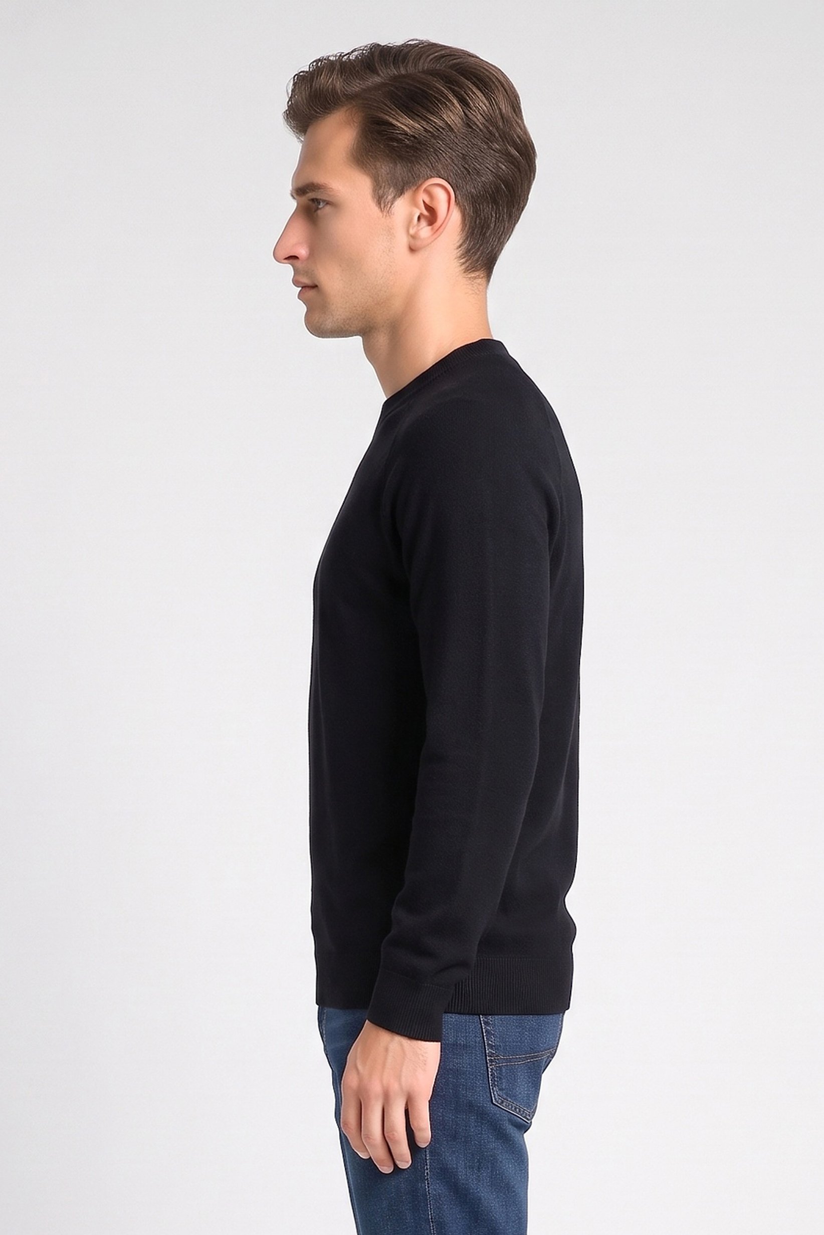 Men Crew Neck Knitted Sweater, Black