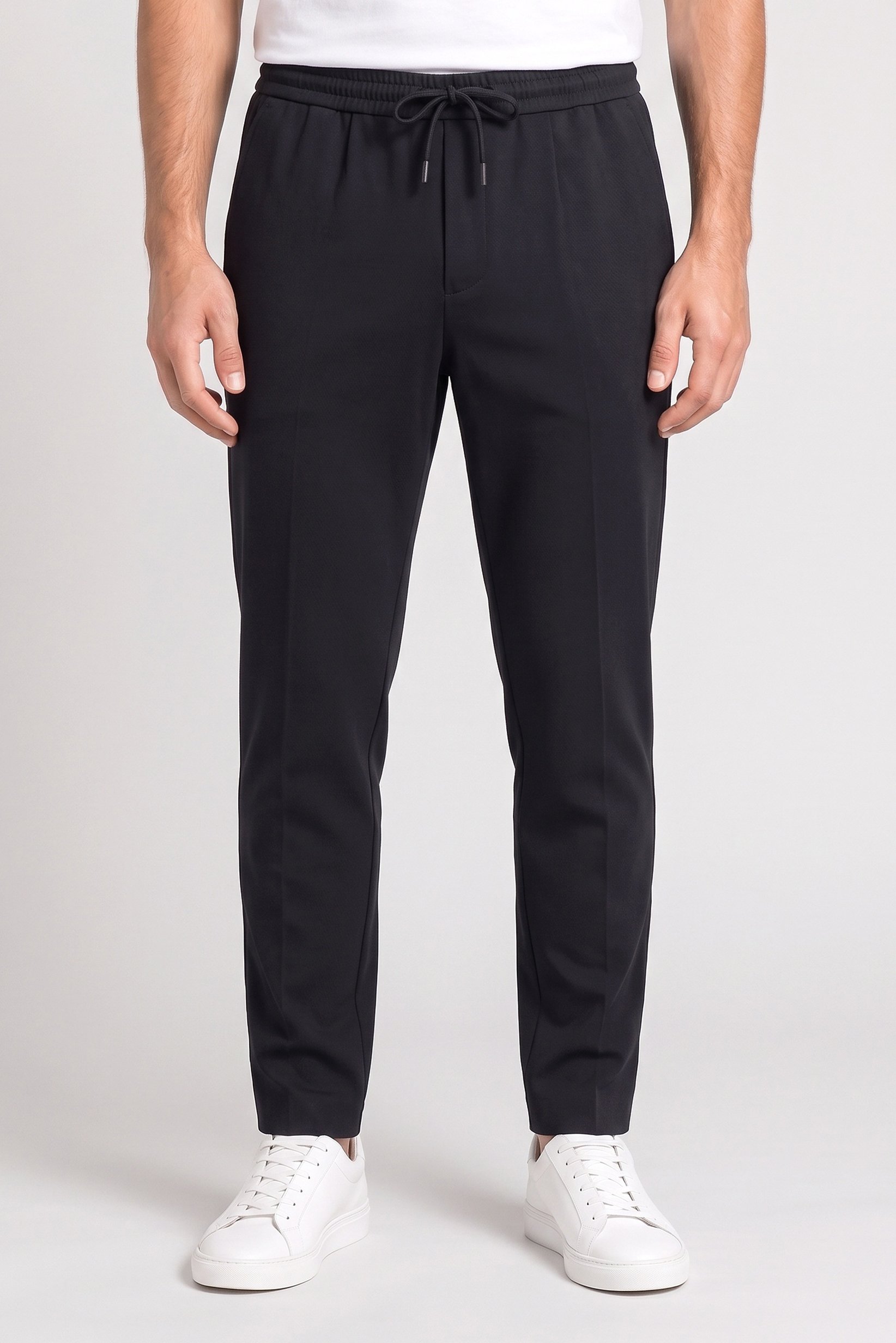 Men Slim Fit Solid Straight Leg Pants, Navy