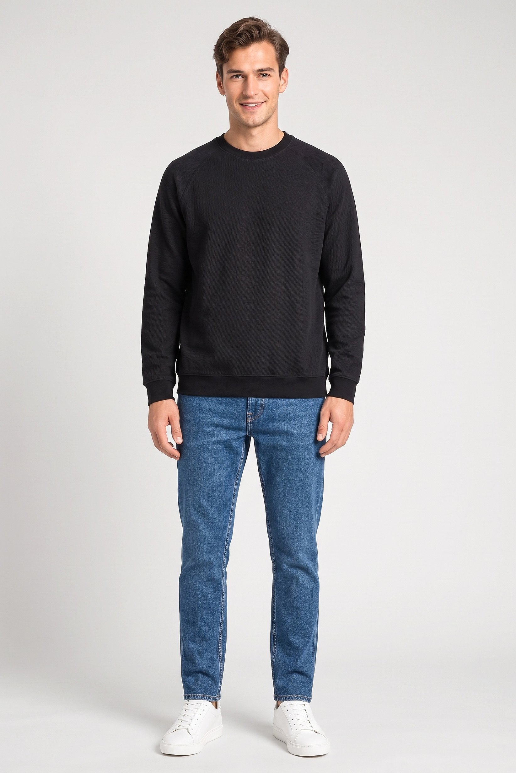Men Crew Neck Long Sleeve Knitted Sweater, Black