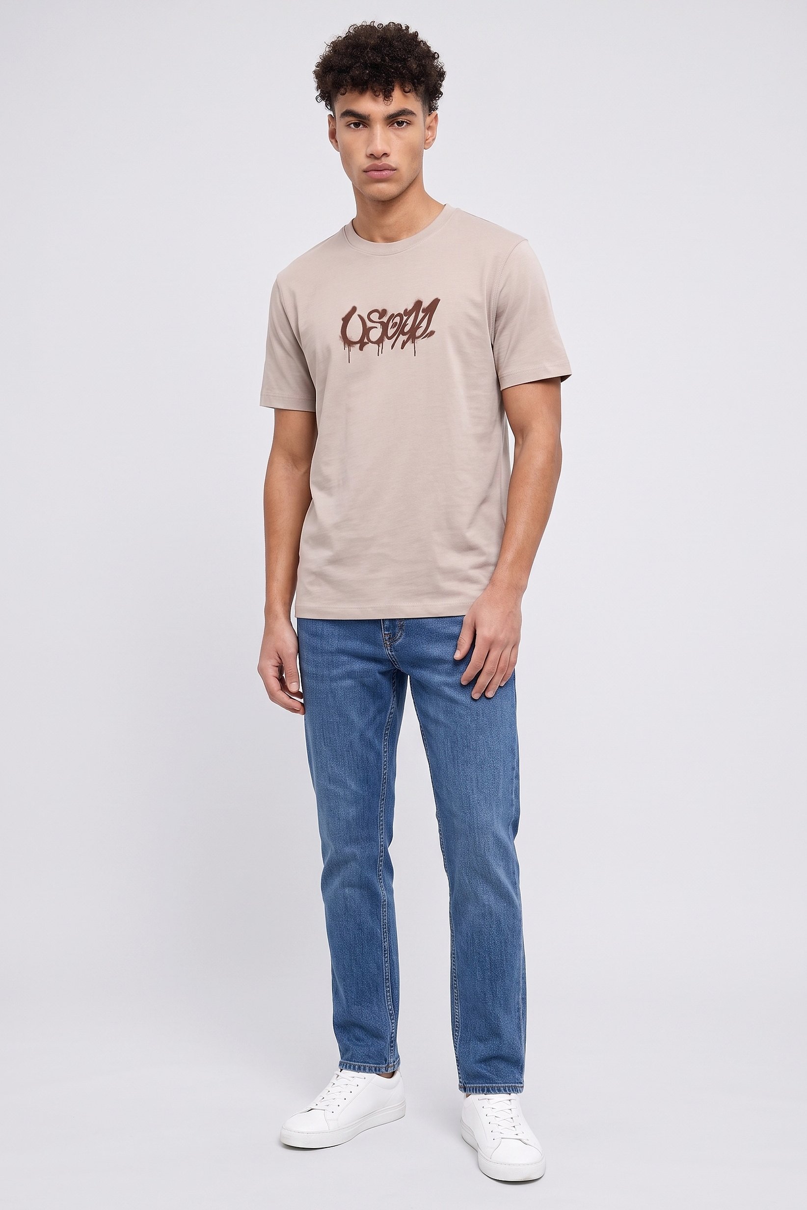 Men One Piece Crew Neck Short Sleeves Brand Logo T-Shirt, Light Brown