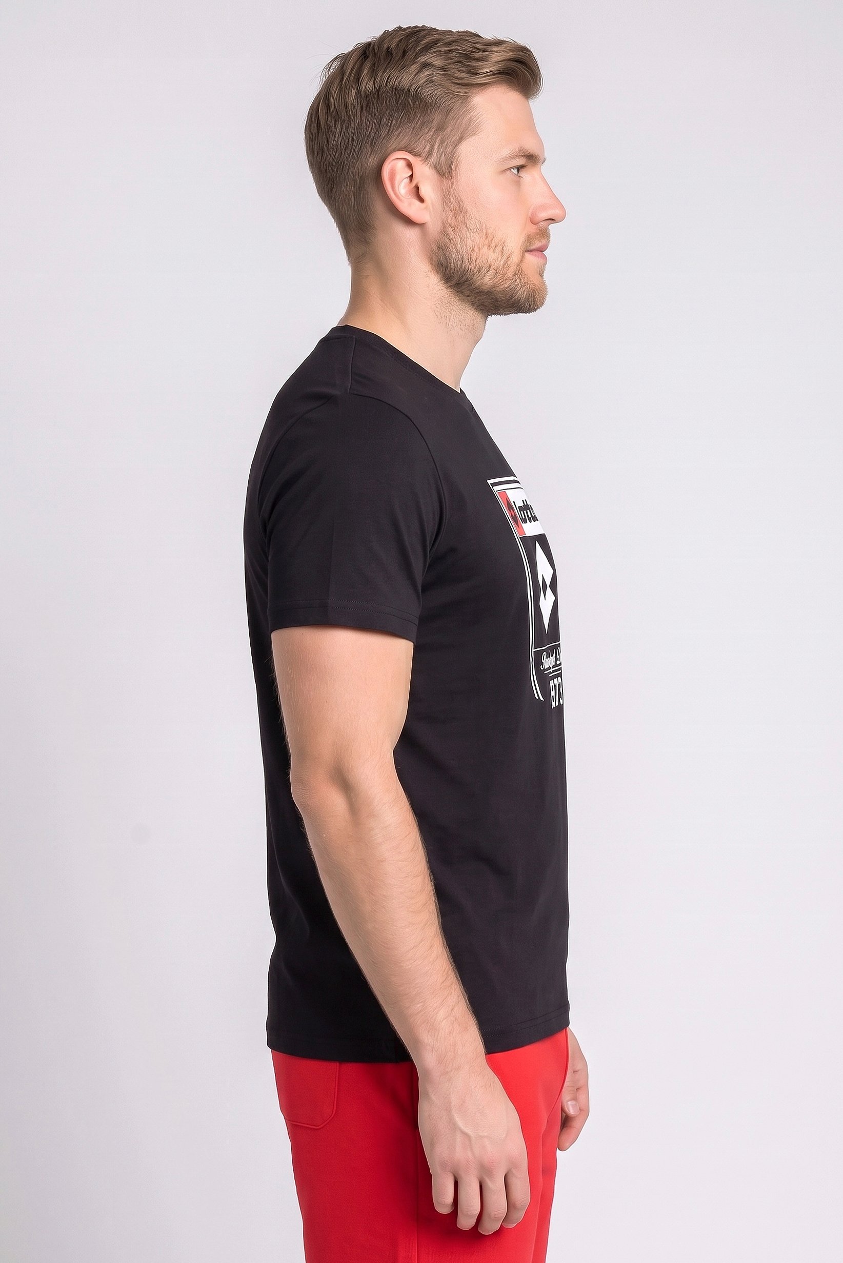 Men Sportswear Fit Short Sleeve Outdoor T-Shirt, Black