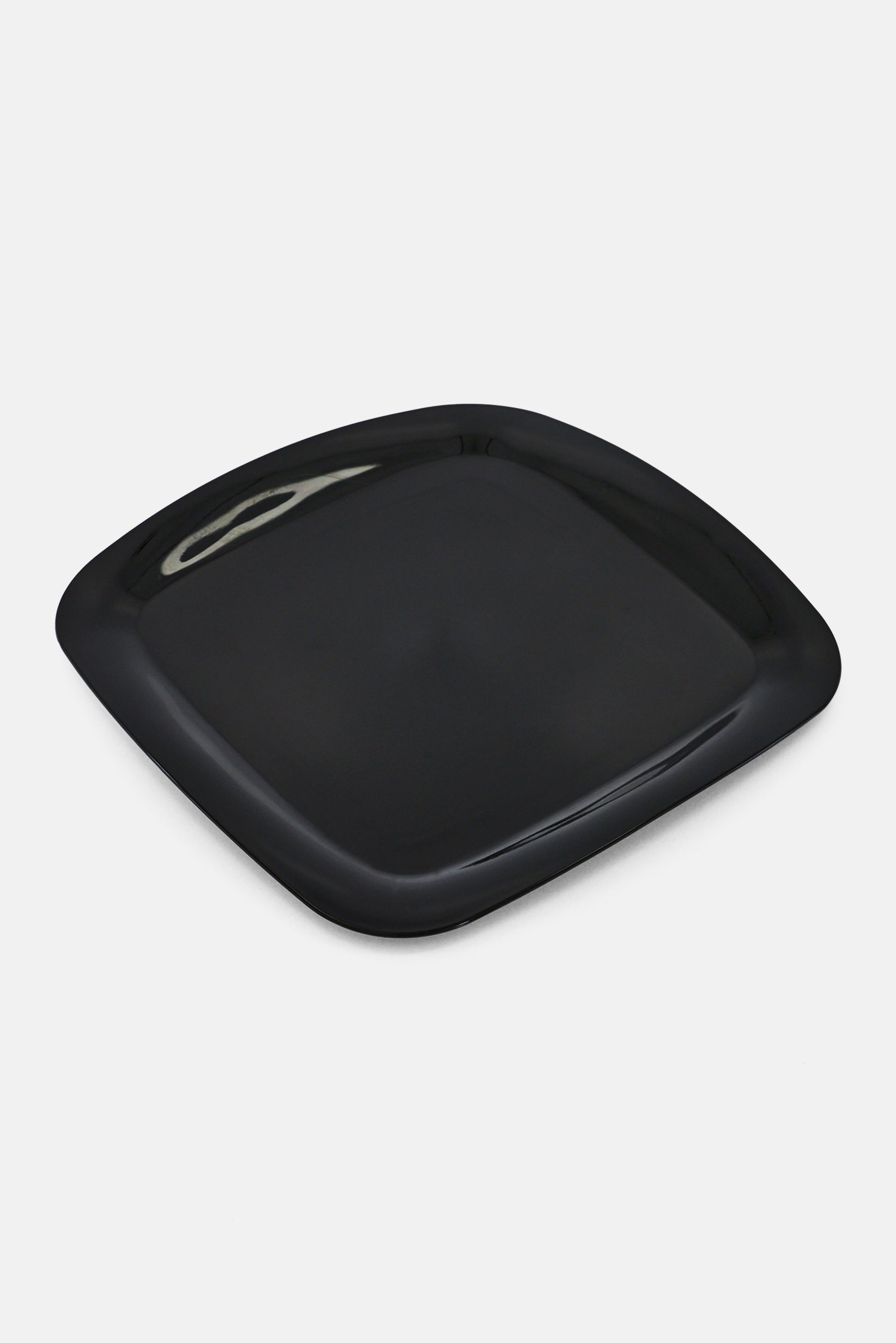 Elegant Plastic Plate, Black