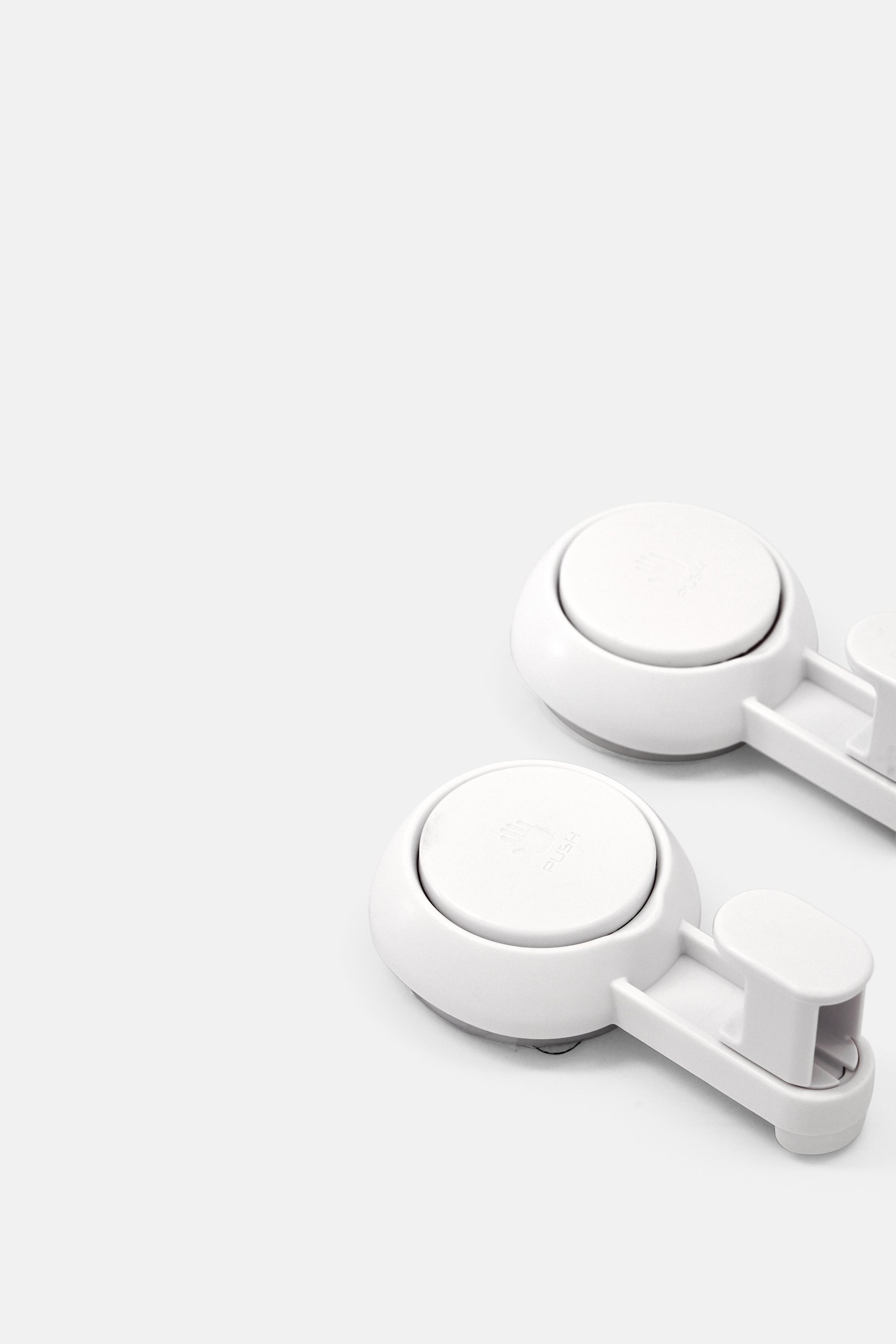 2 Pieces Suction Cup Assembly Set, White