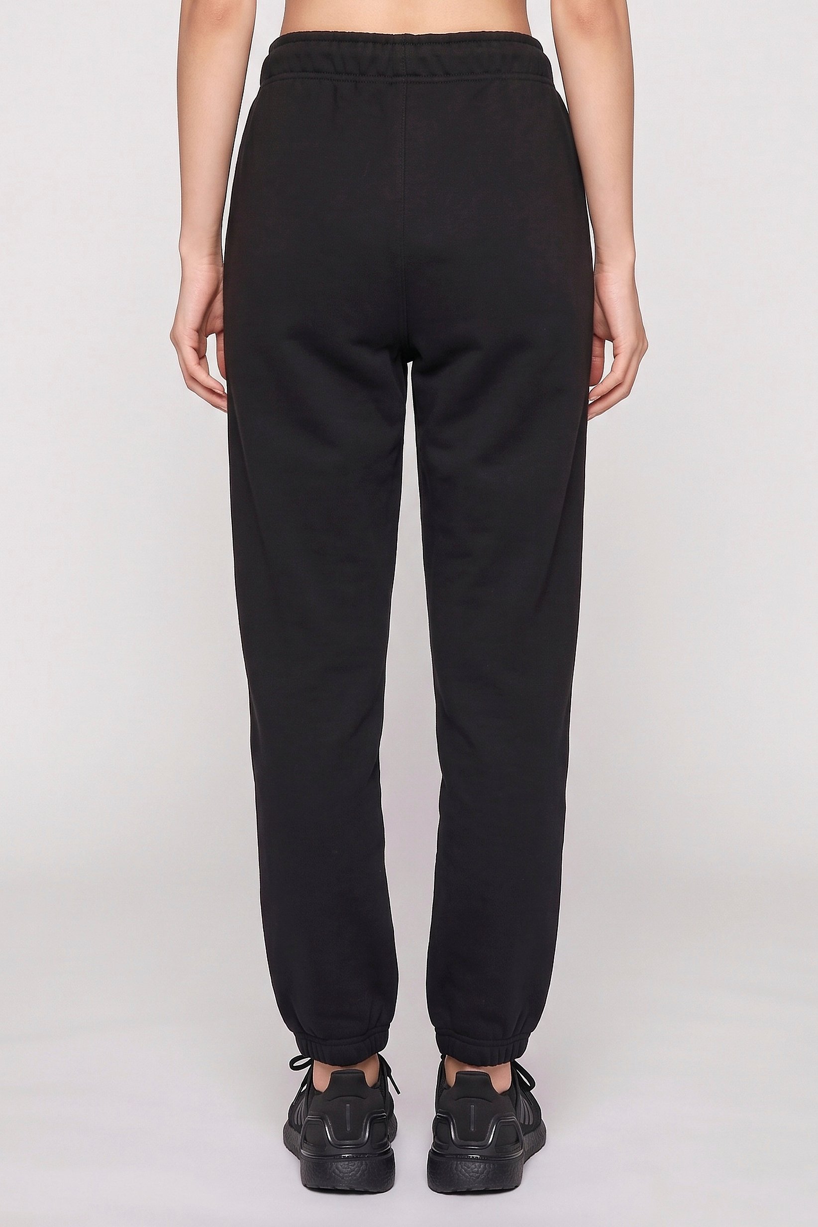Women Sportswear Fit Outdoor Sweatpants, Black