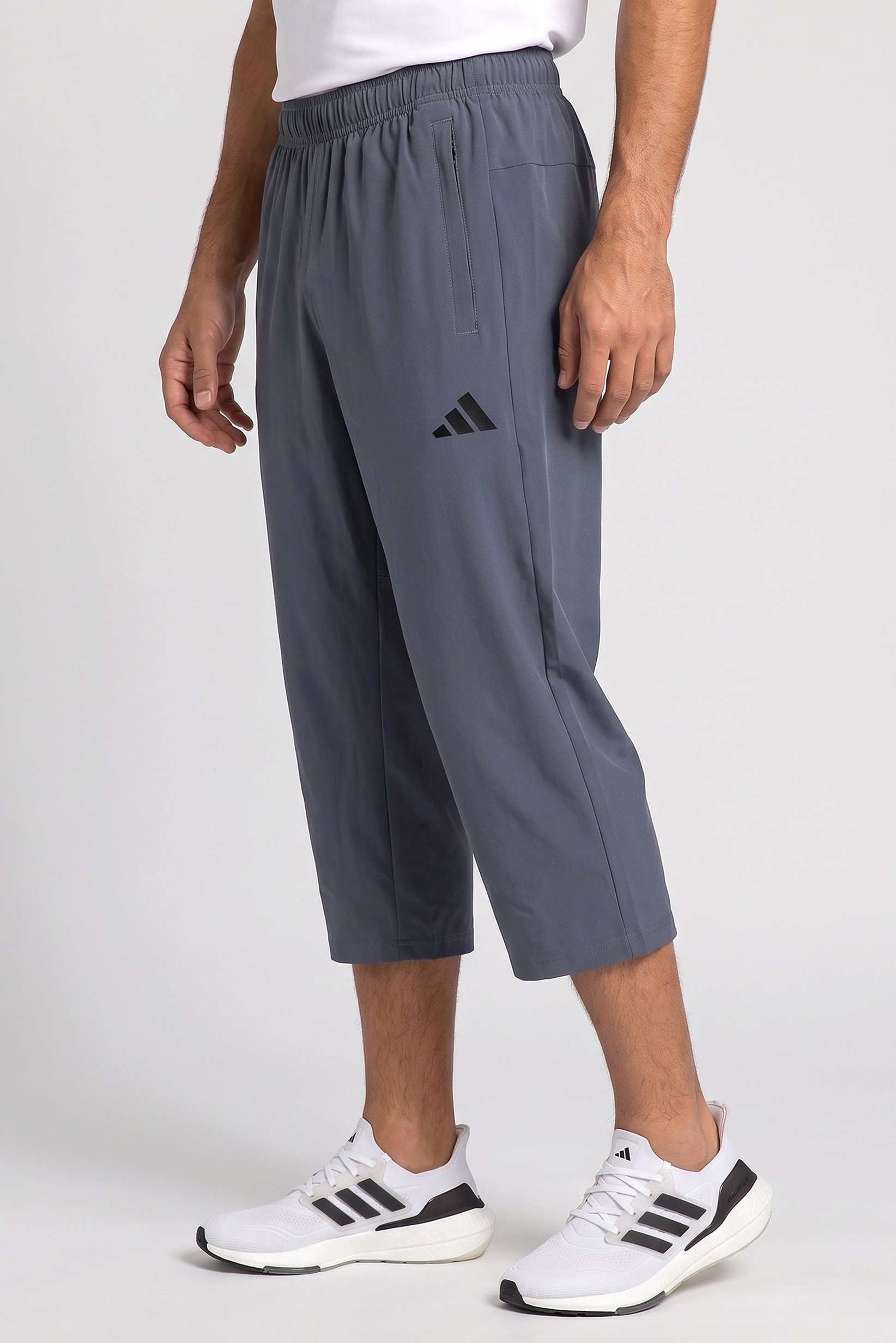 Men Sportswear Fit 3/4 Training Shorts, Slate Grey