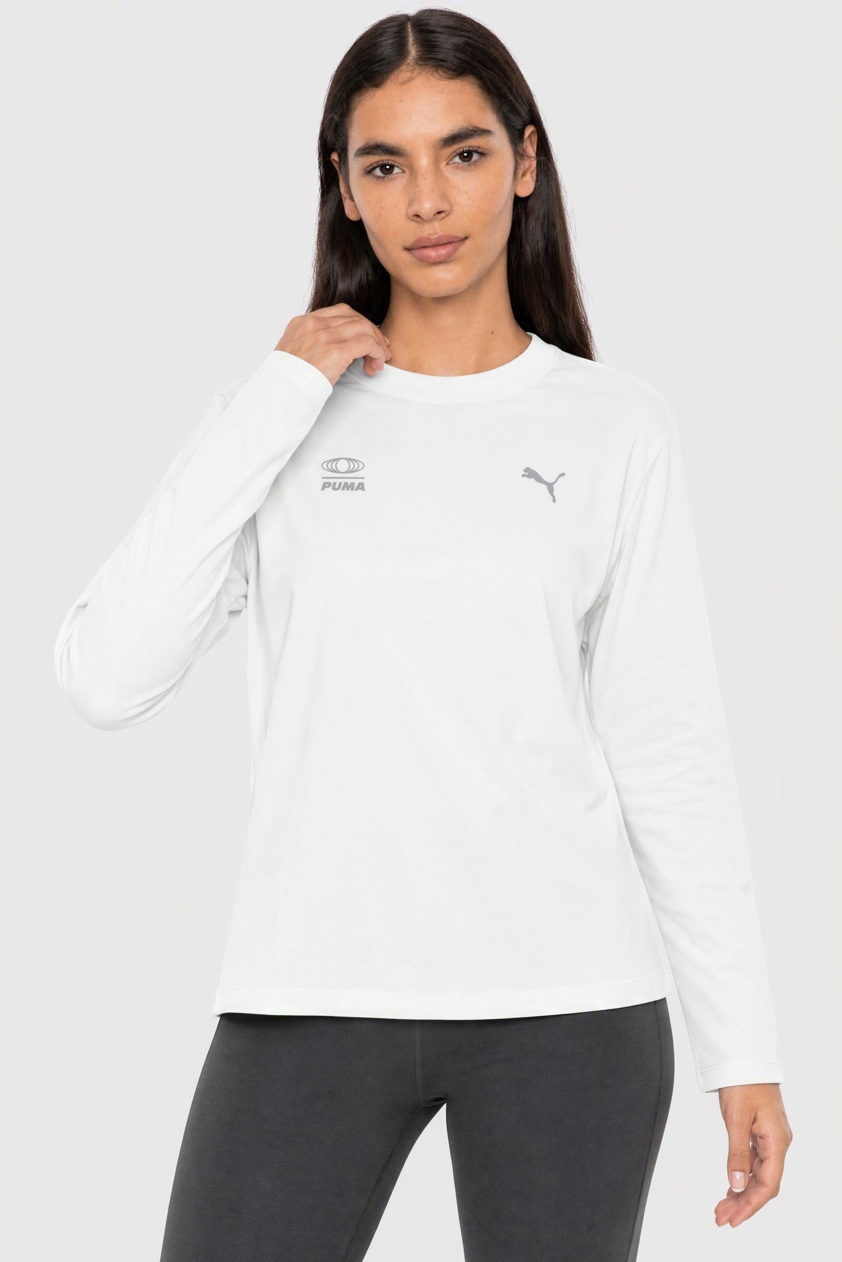 Women Sportswear Fit Long Sleeve Outdoor T-shirt, White