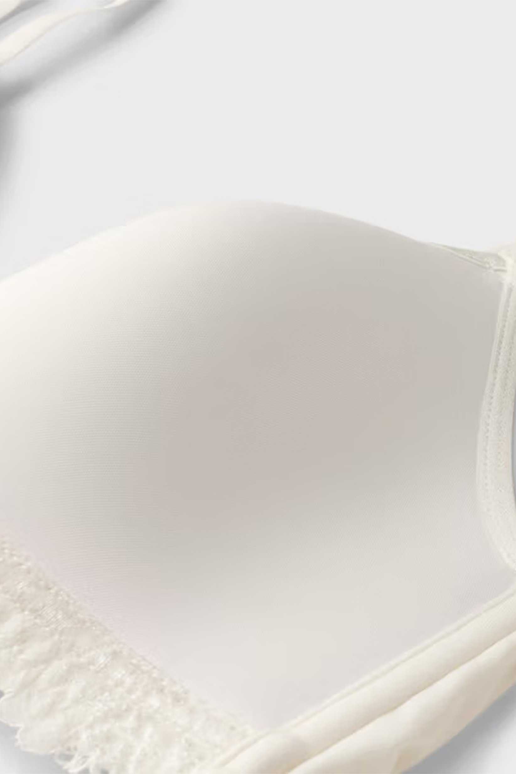Women Textured Lightly Padded Bra, Cream