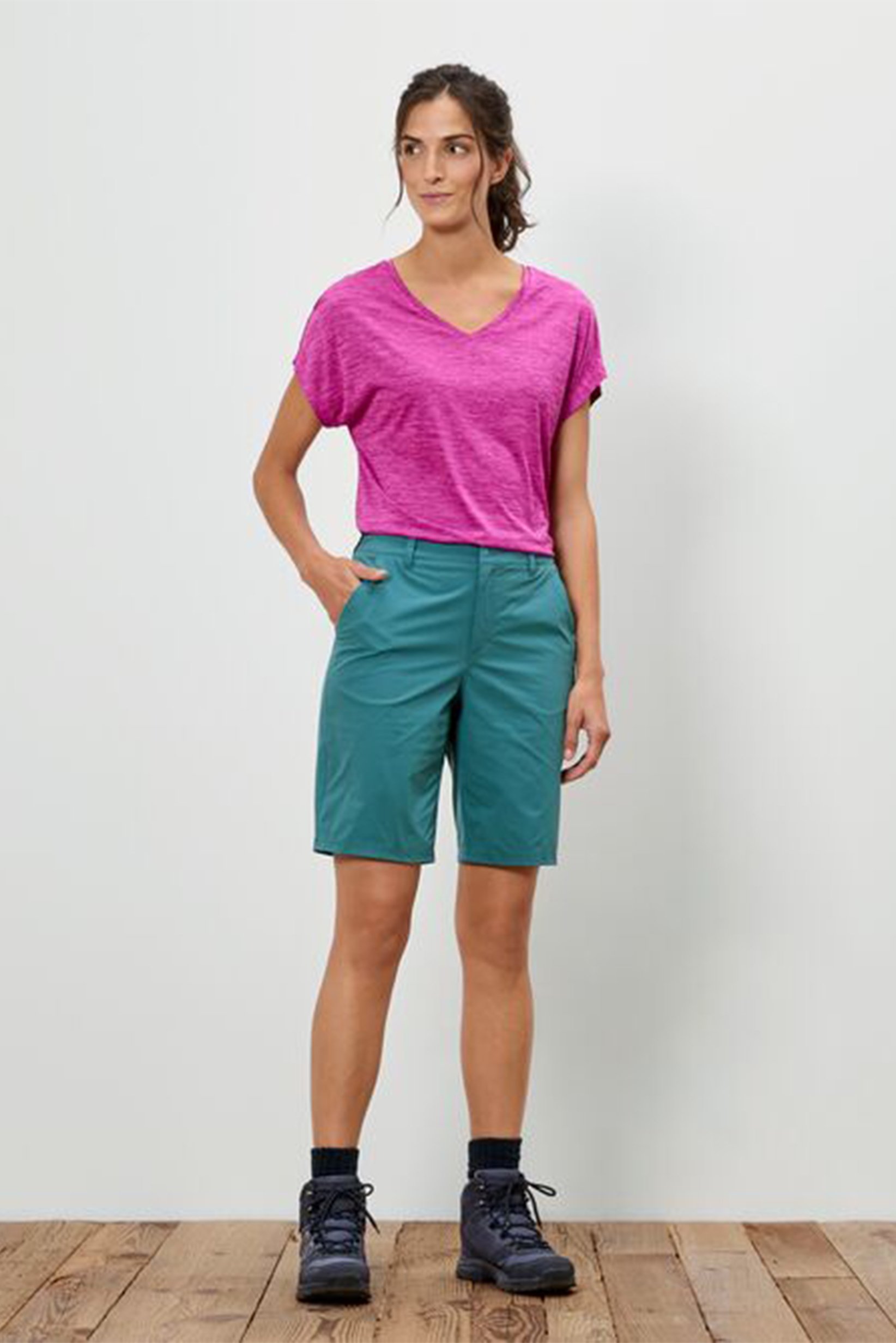 Women Regular Fit Plain Outdoor Shorts, Turquoise