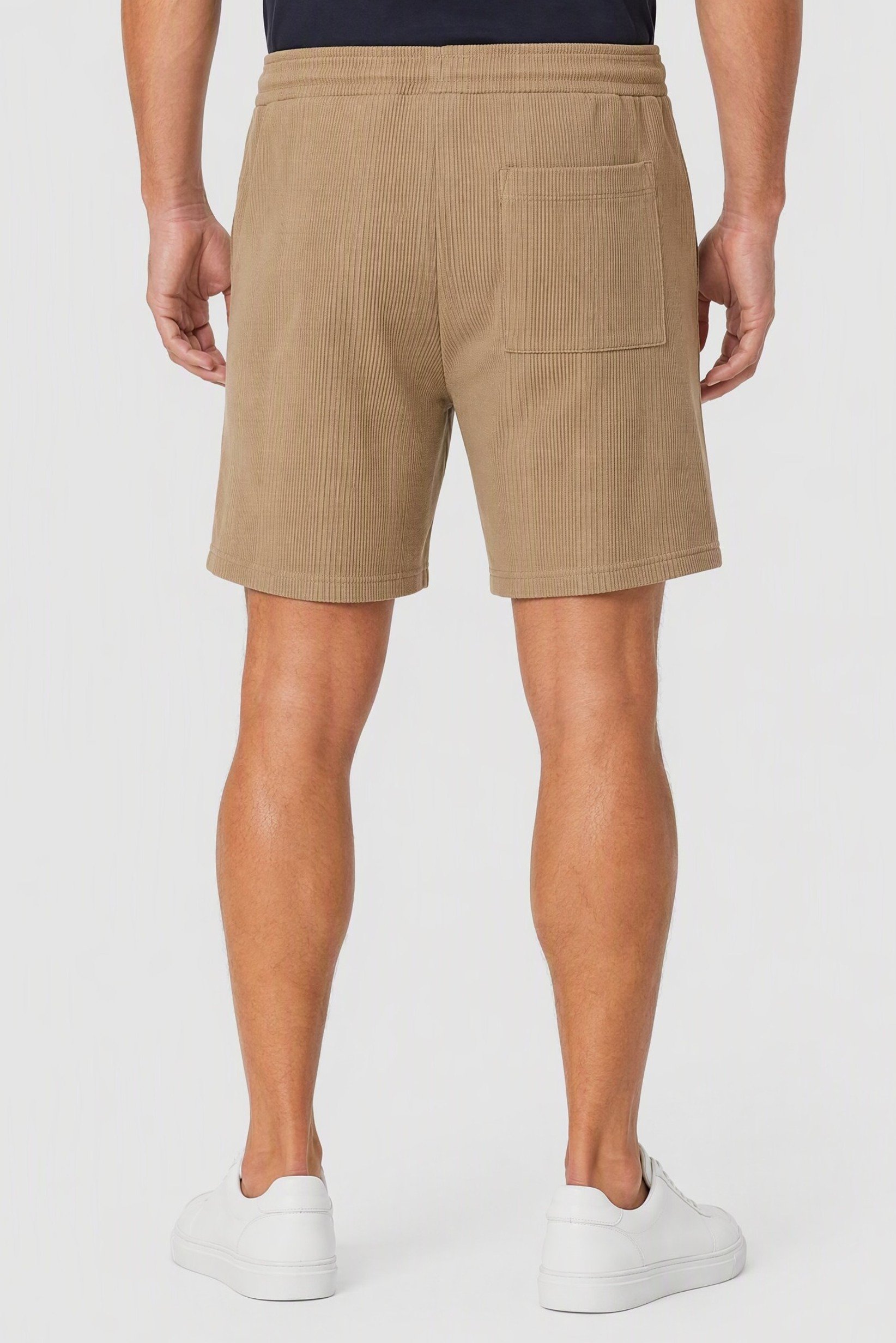 Men Relaxed Fit Textured Basic Short, Light Tan
