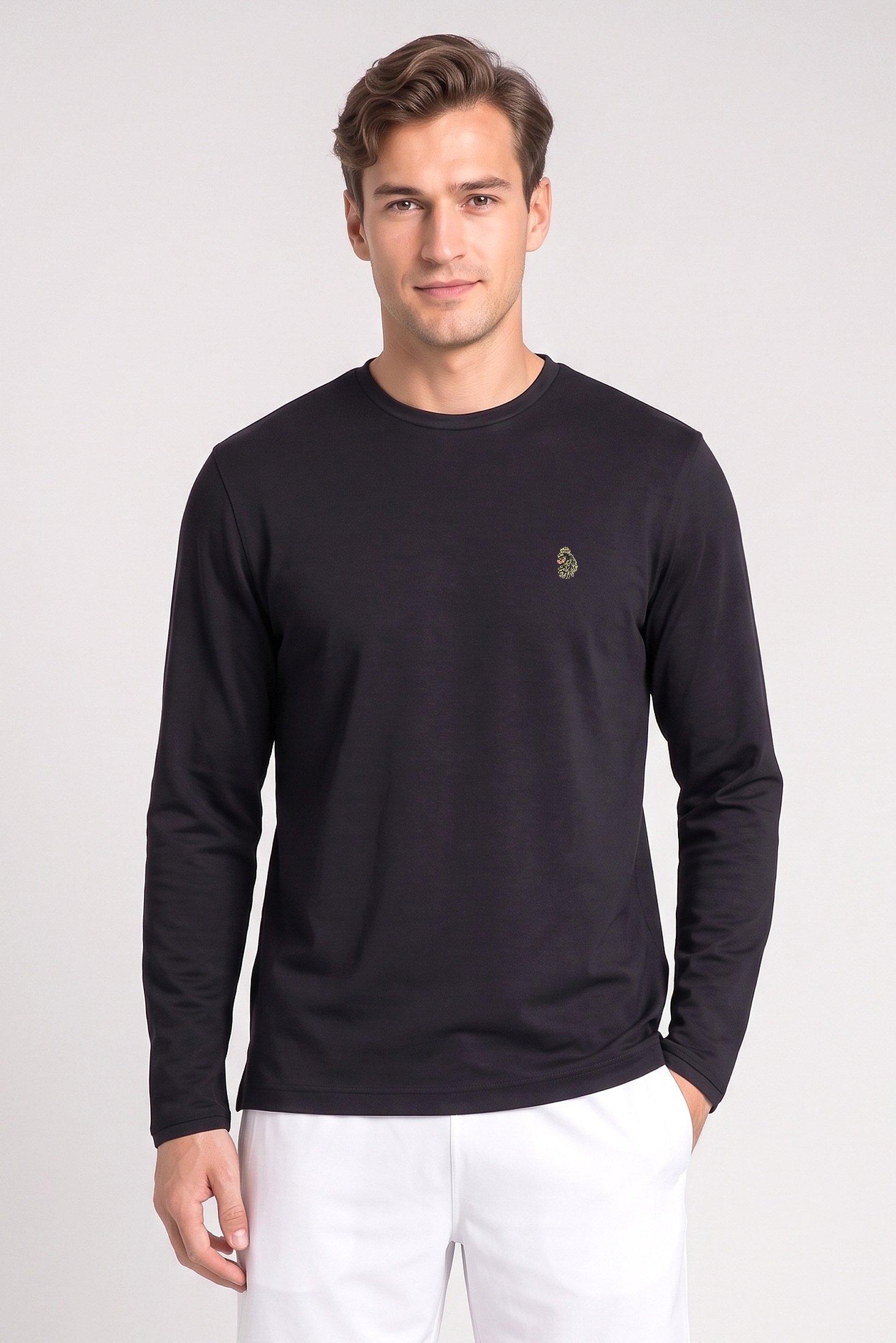 Men Sportswear Fit Long Sleeve Outdoor T-Shirt, Black