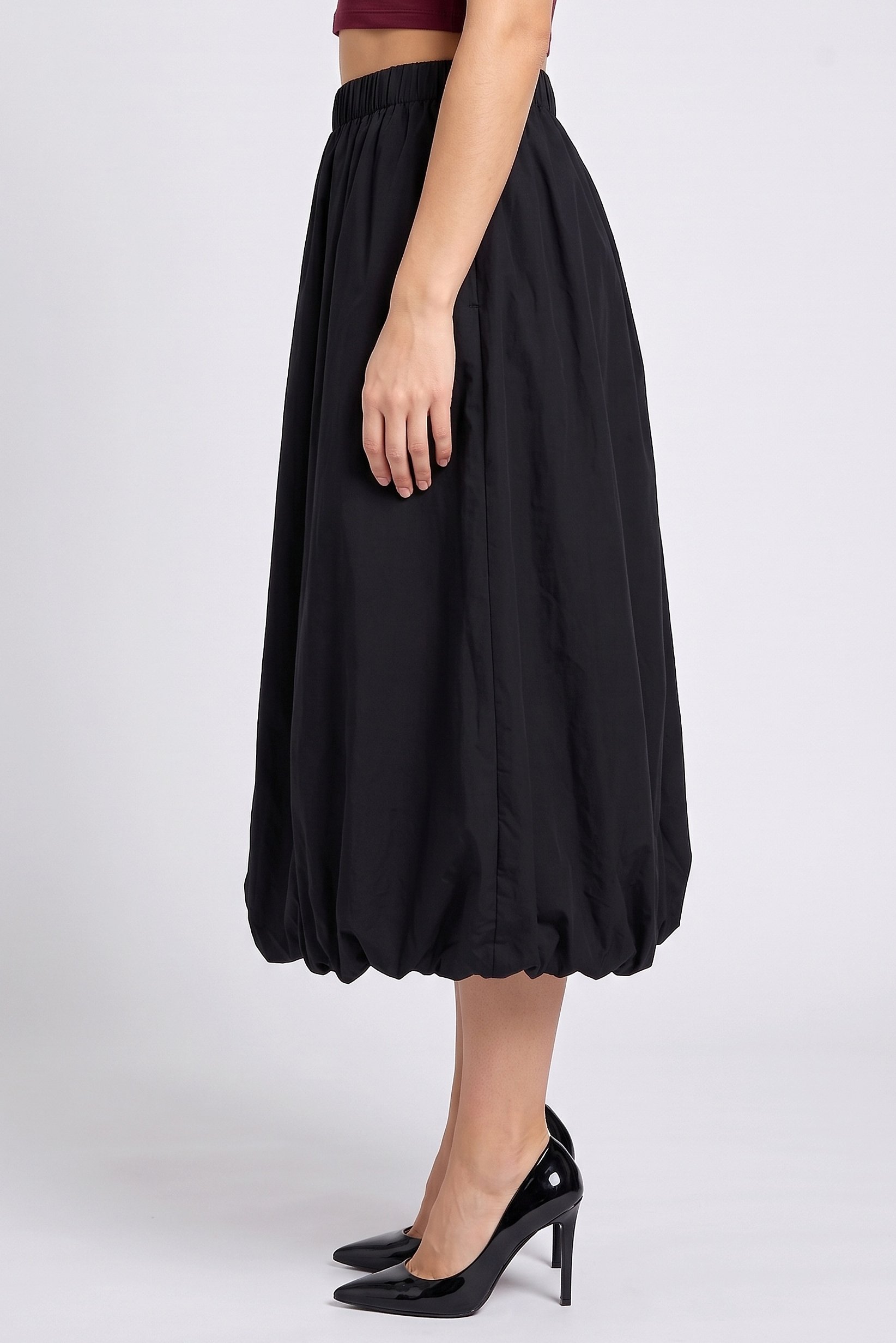 Women Solid Midi Skirt, Black