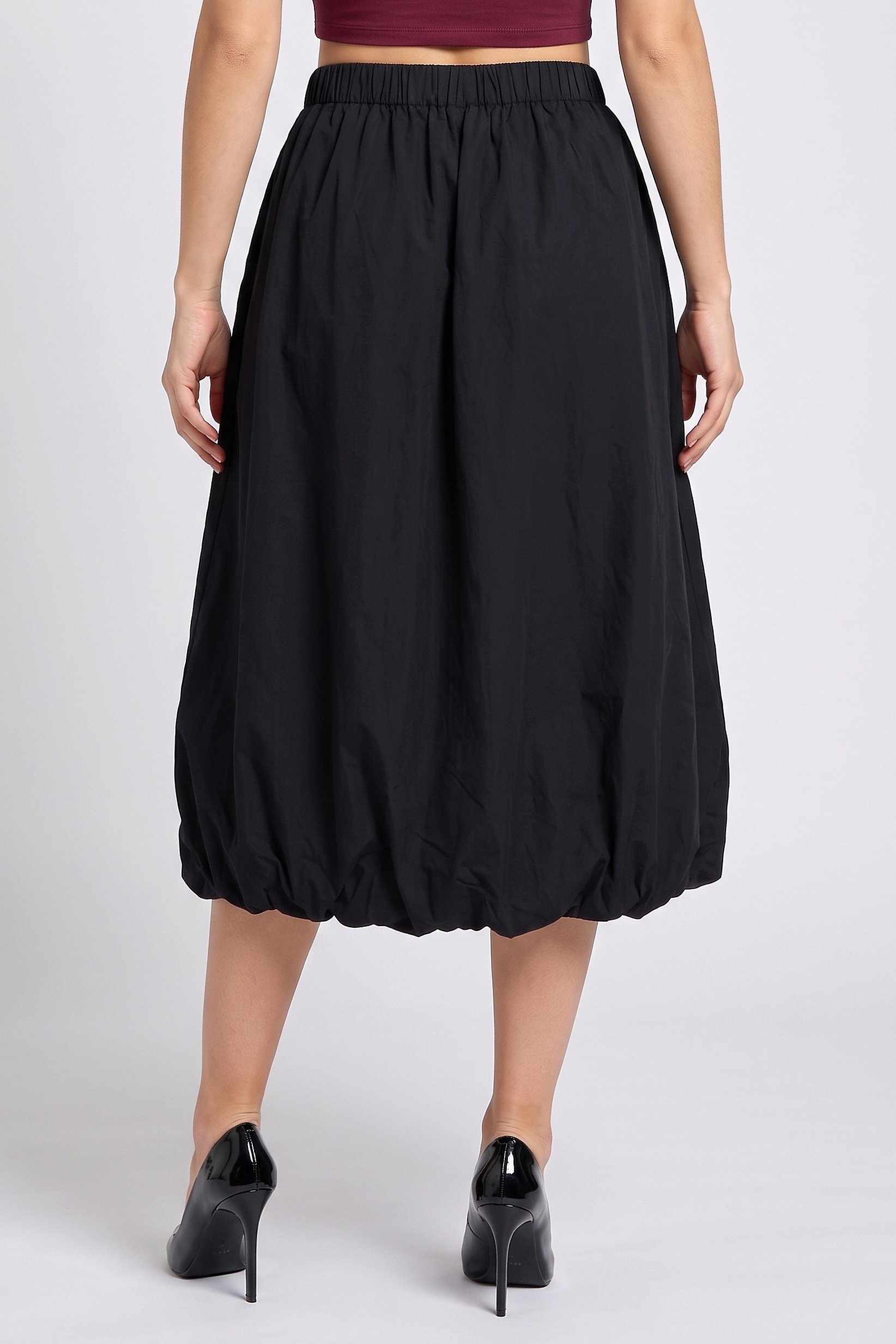 Women Solid Midi Skirt, Black