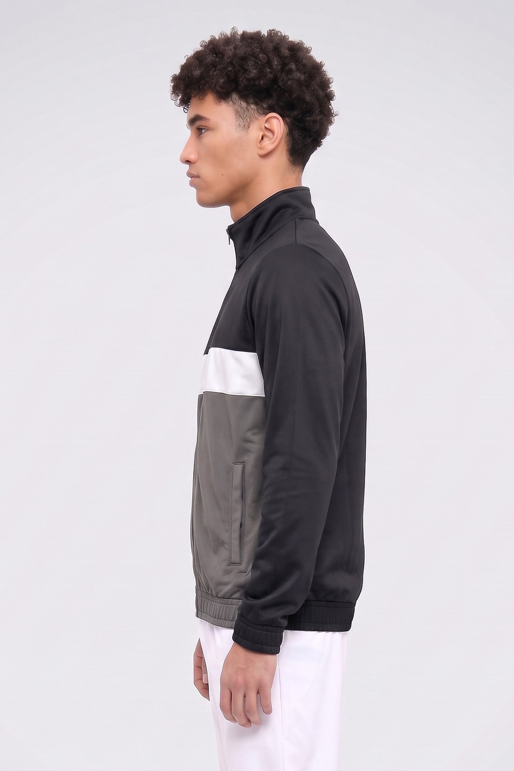 Men Sportswear Fit Long Sleeve Training Jacket, Multicolor