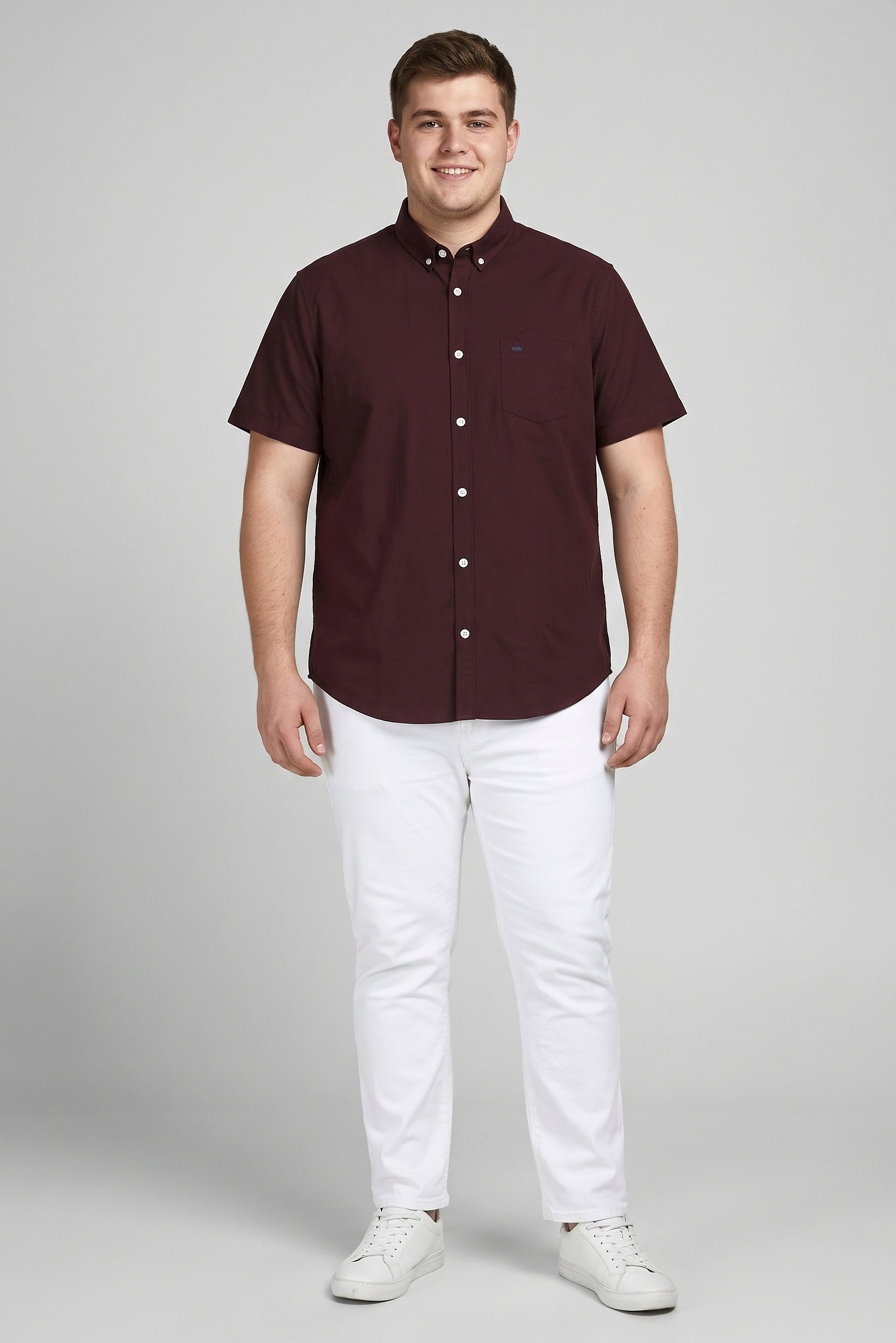 Men Regular Fit Embroidered Logo Short Sleeve Casual Shirt,  Burgundy