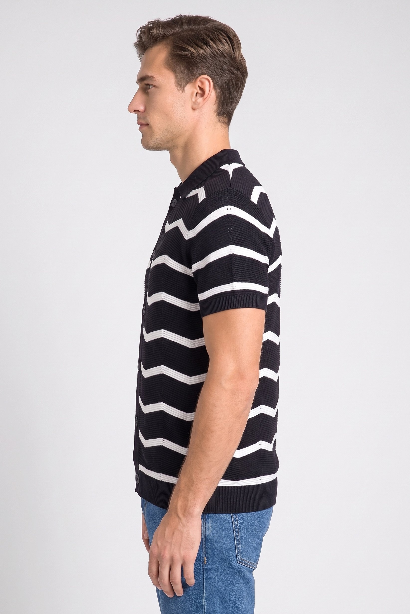 Men Regular Fit Short Sleeve Knitted Shirt, Multicolor