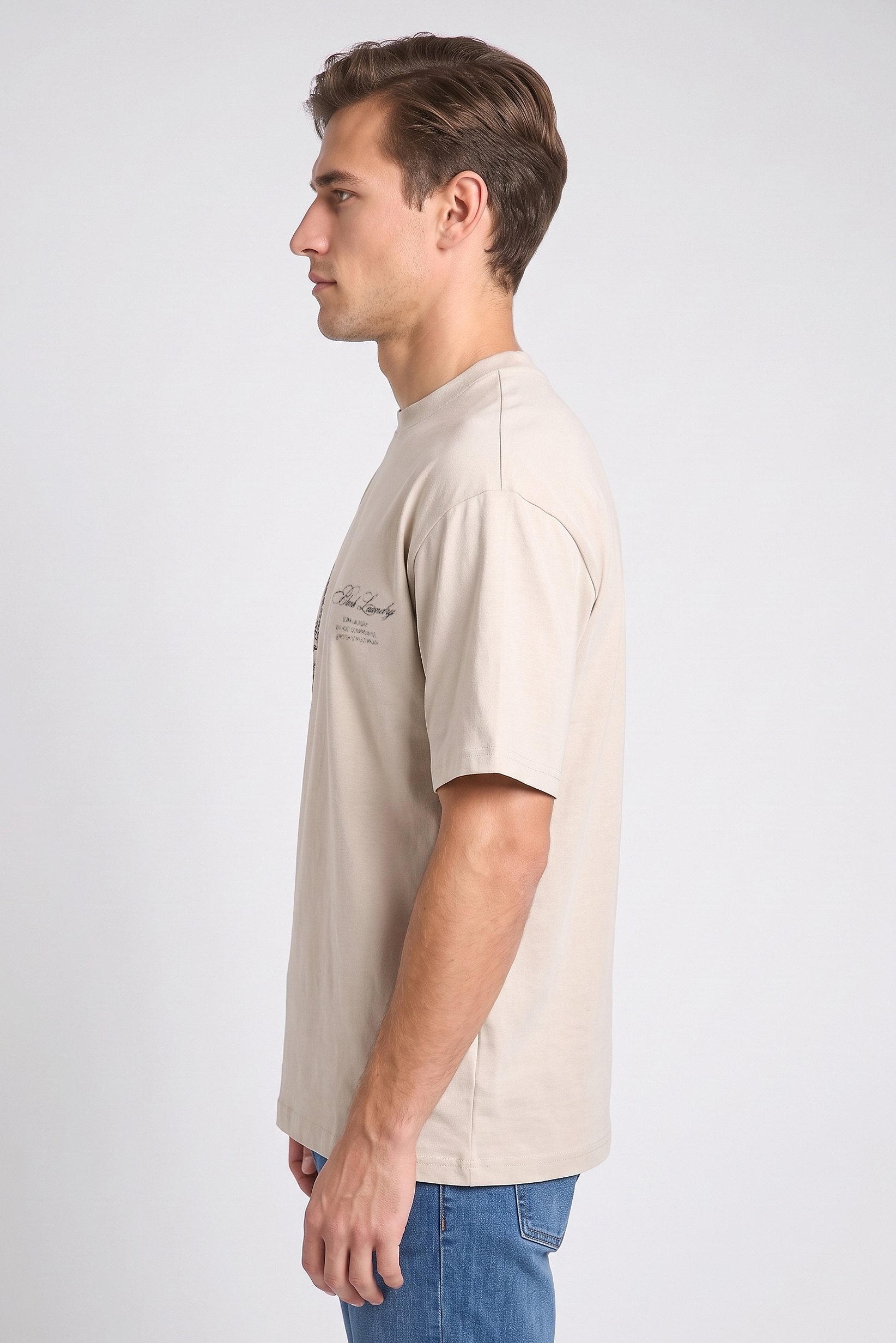 Men Crew Neck Graphic Print Short Sleeve T-Shirt, Tan