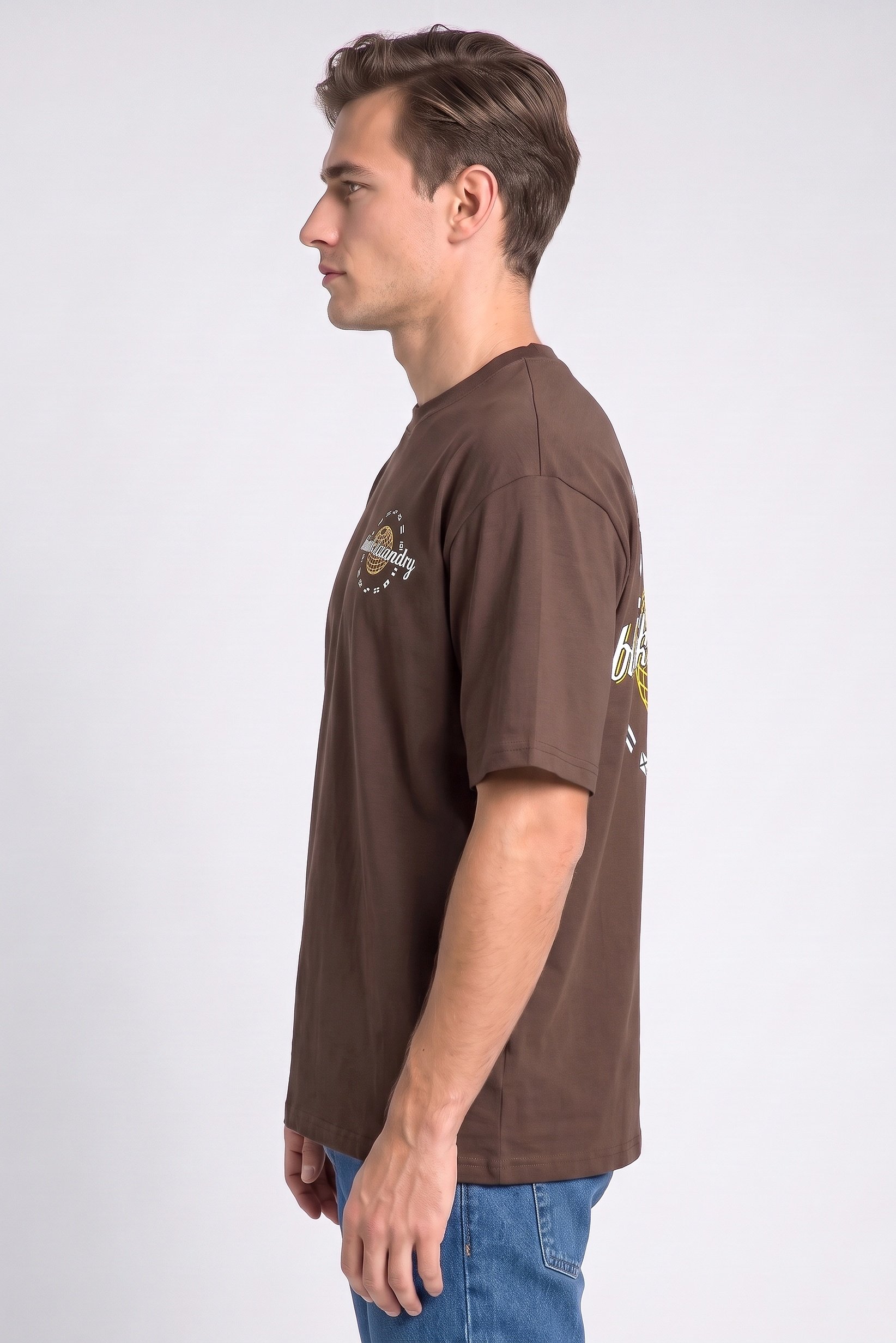 Men Crew Neck Graphic Print Short Sleeve T-Shirt, Brown