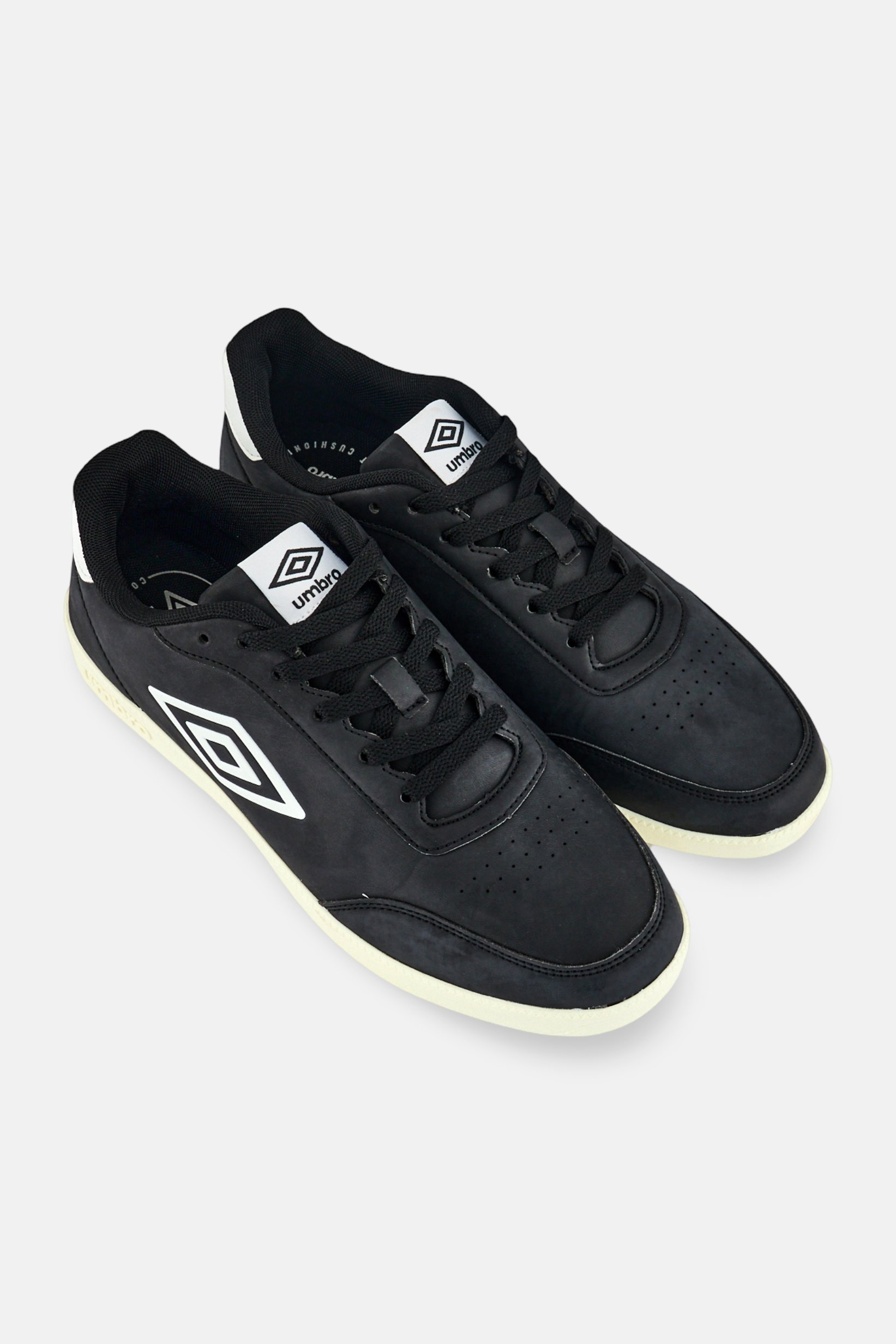 Men Broughton IV Lace Up Closure Outdoor Sneakers, Black