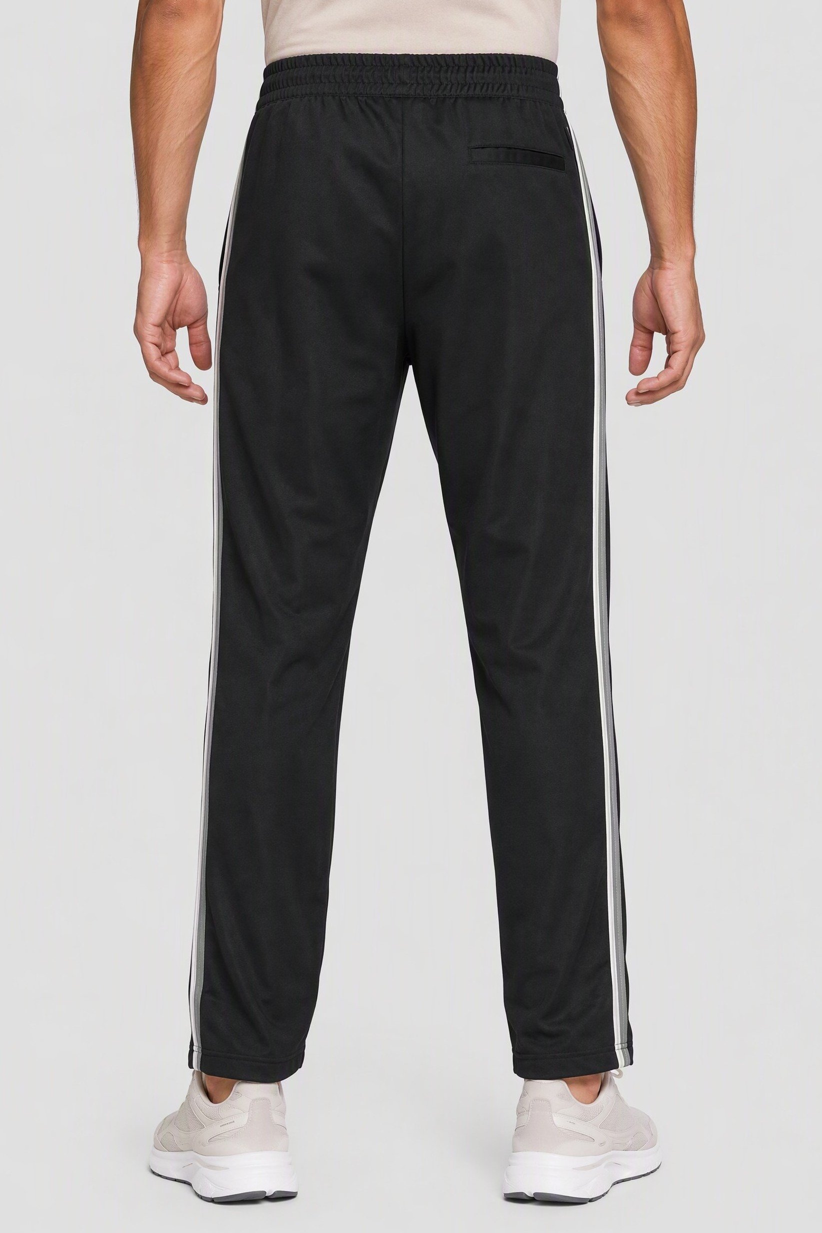 Men Sportswear Fit Training Track Pants, Black
