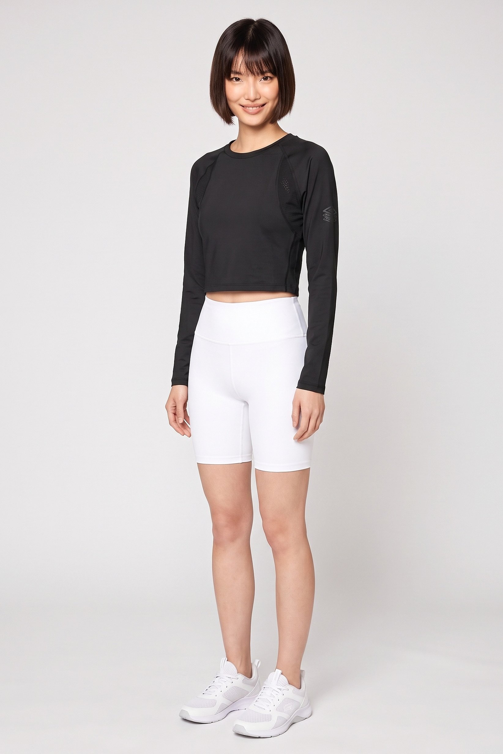 Women Sportswear Fit Long Sleeve Training Crop Top, Black