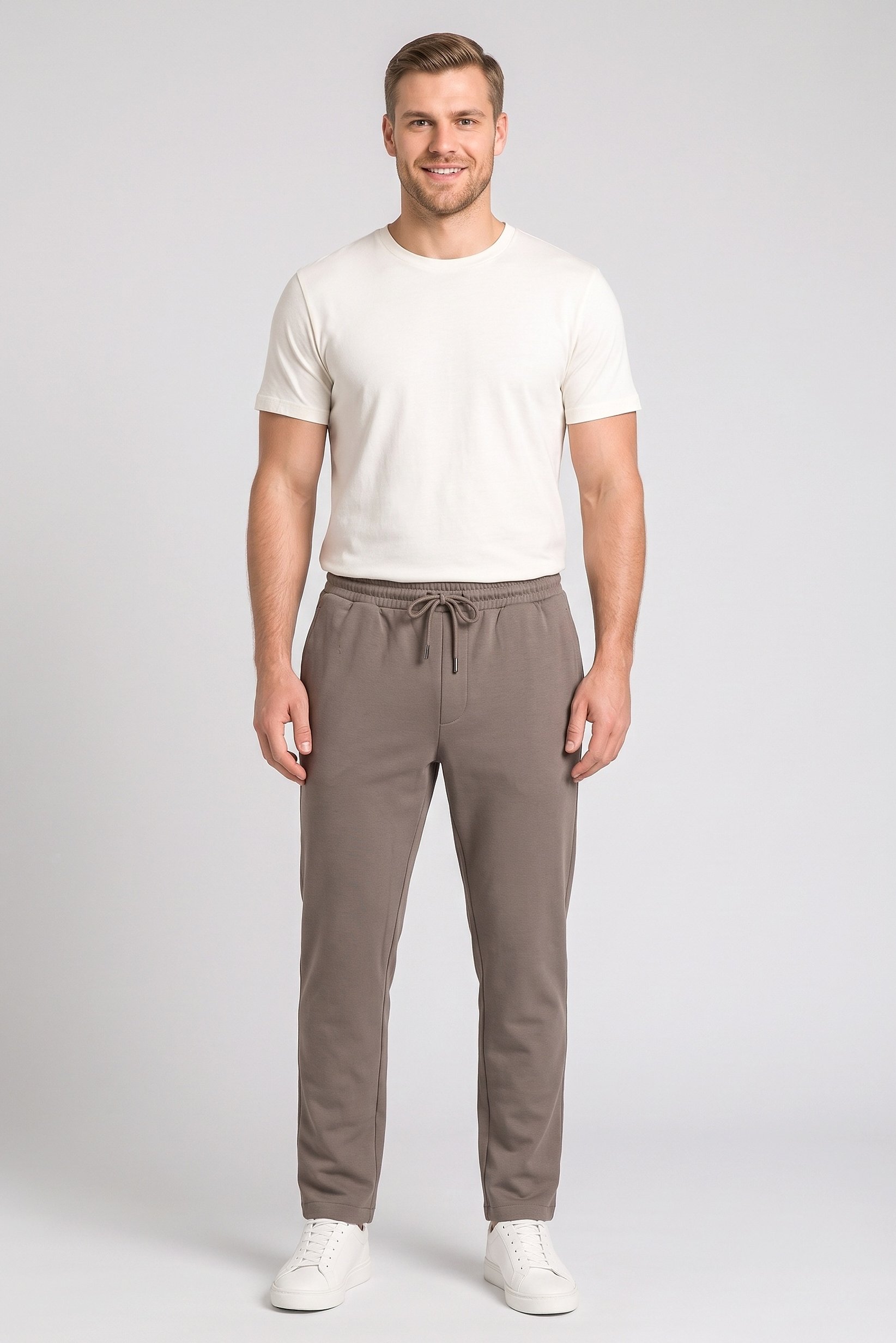 Men Regular Fit Plain Sweatpants, Taupe
