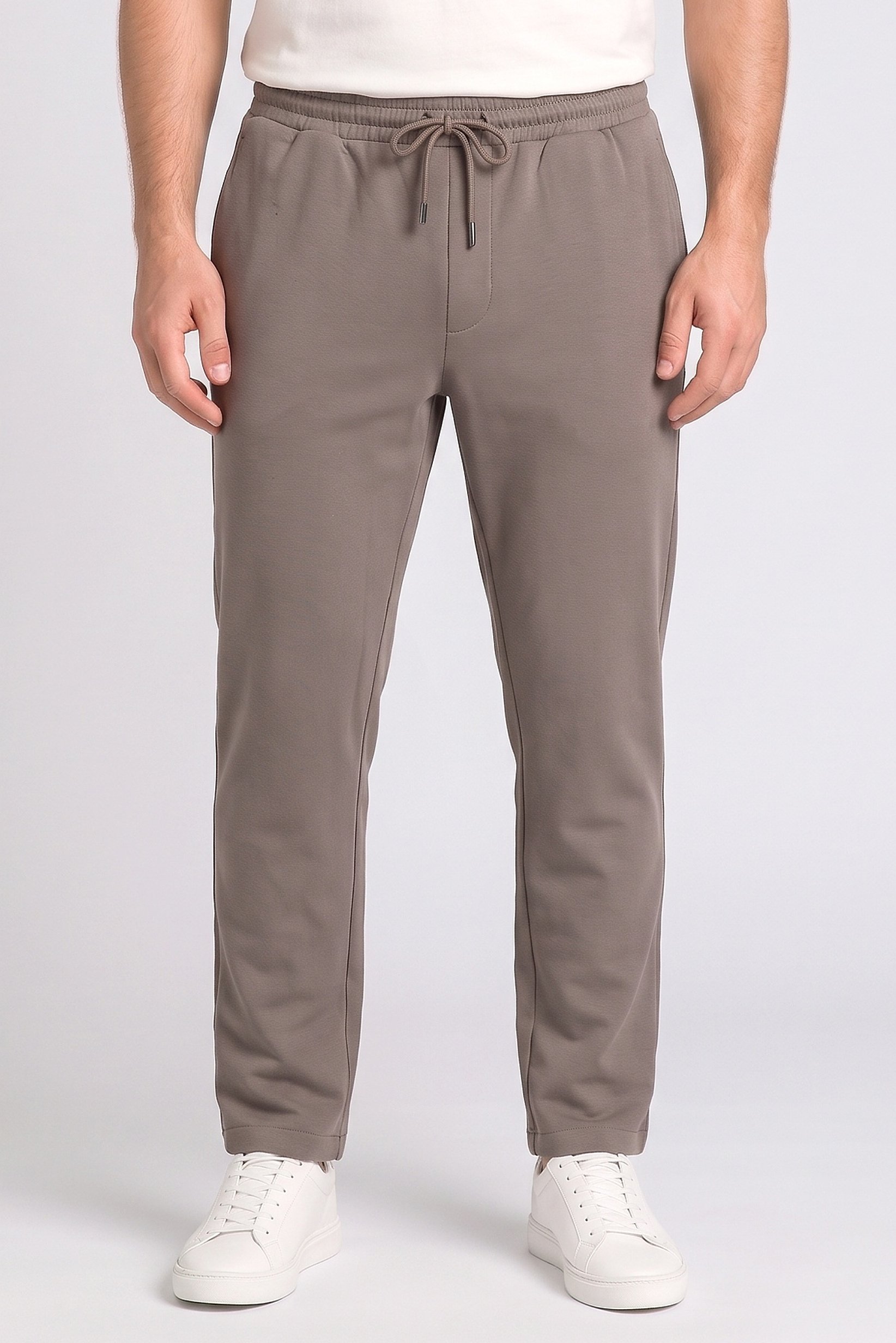 Men Regular Fit Plain Sweatpants, Taupe