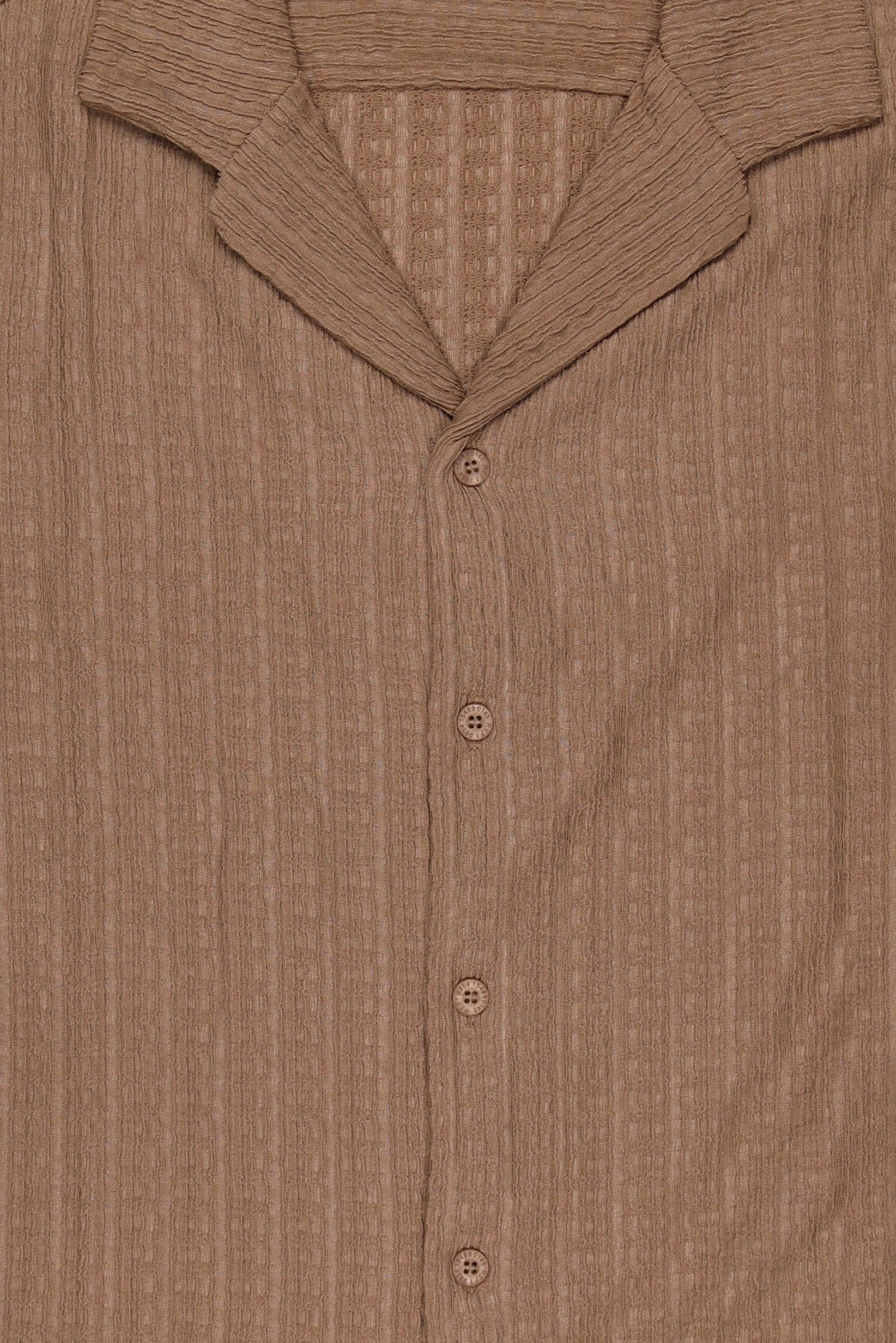Men Regular Fit Spread Collar Short Sleeve Textured Casual Shirt, Tan