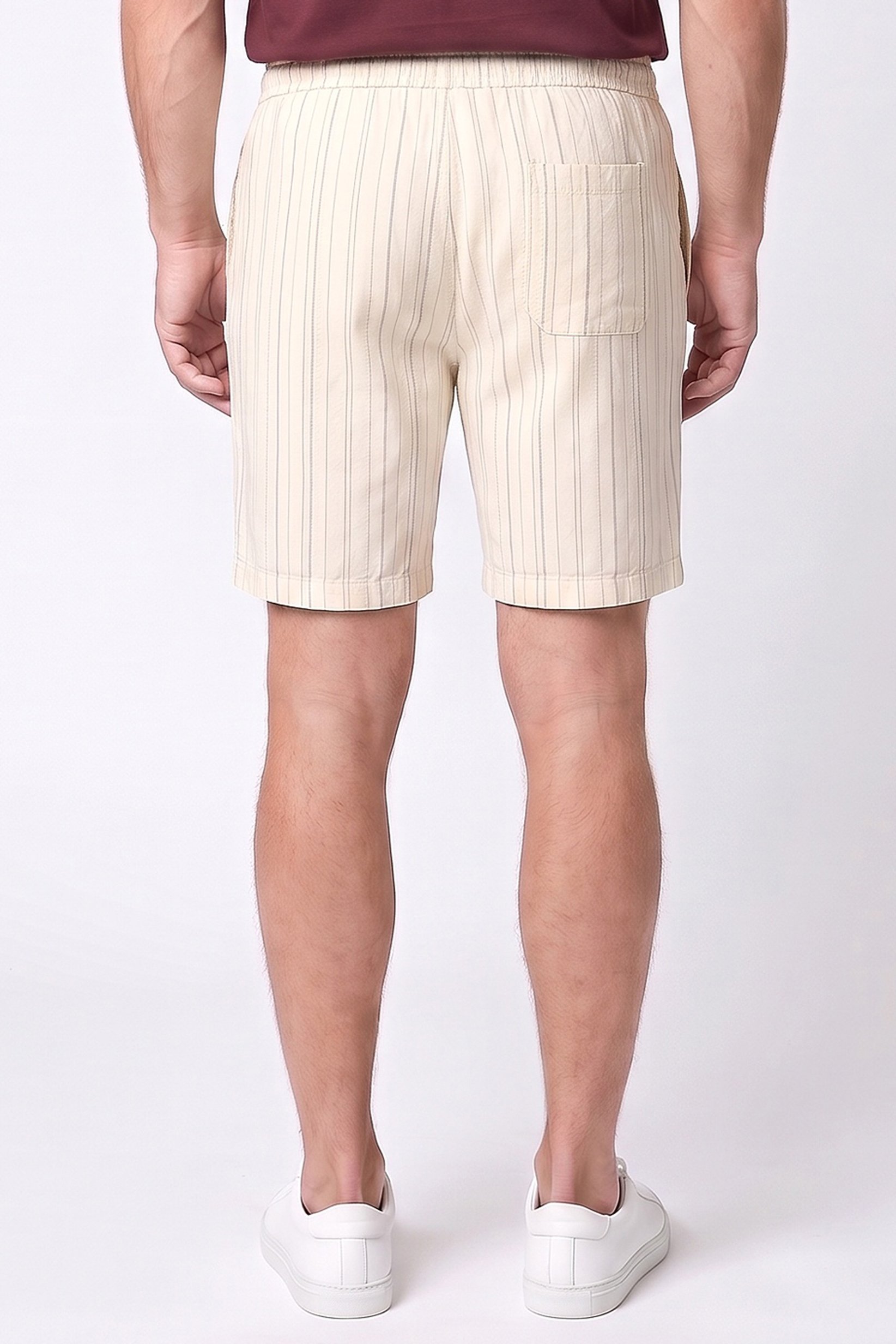 Men Stripe Basic Shorts, Cream