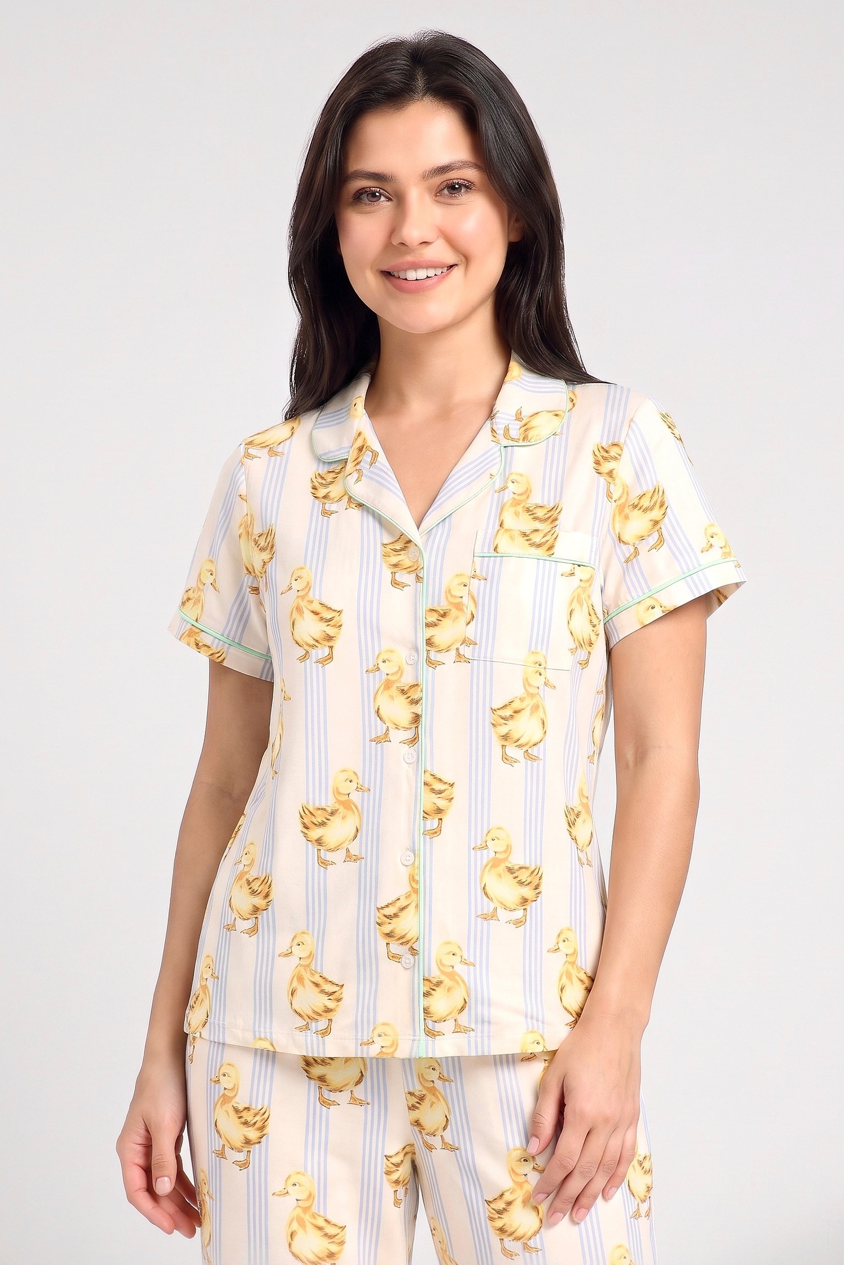 Women 2 Pieces Allover Print Short Sleeve Top And Pants Pajama Set, Multicolor