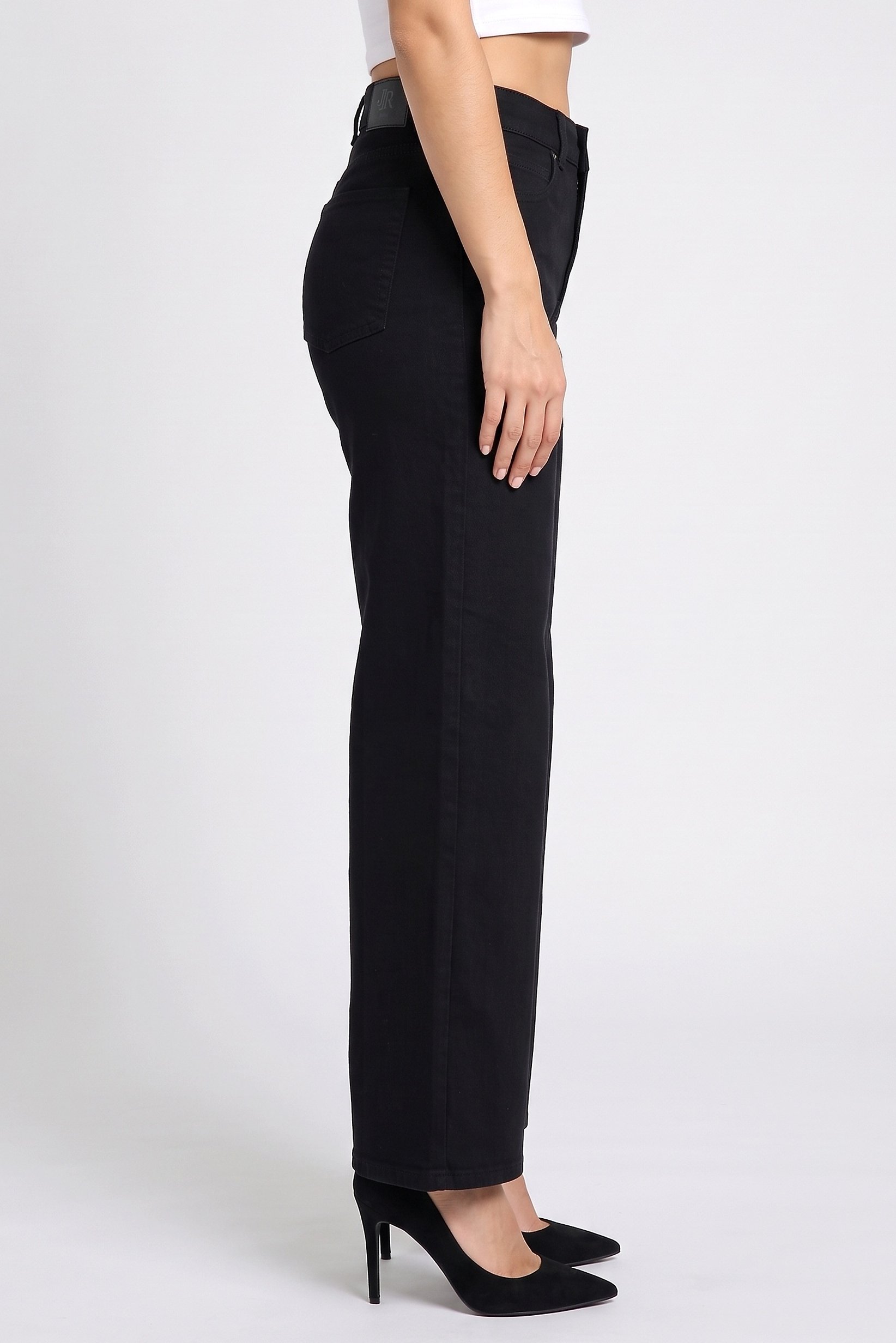 Women Regular Fit Solid Stretchable Jeans, Black