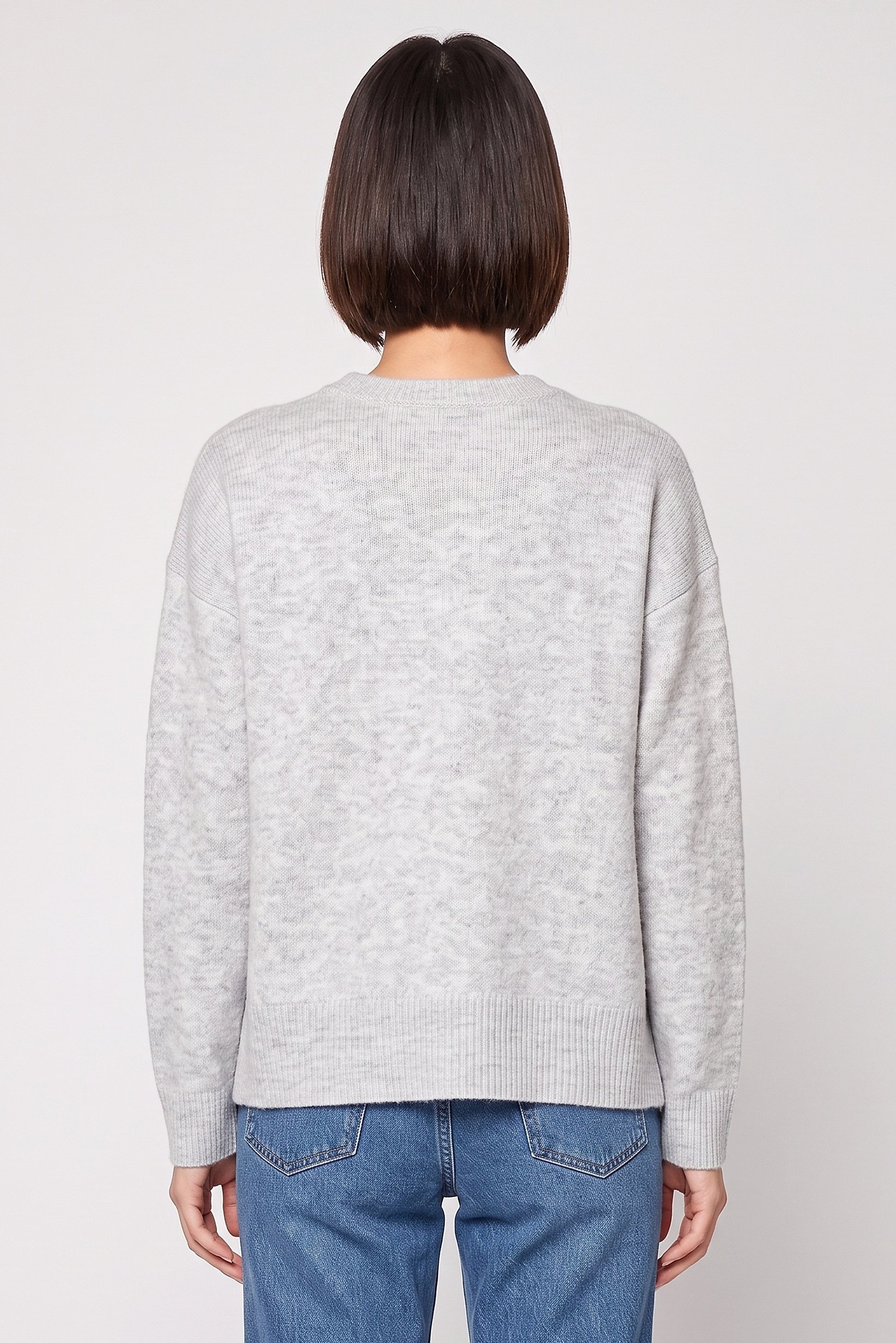 Women Crew Neck Knitted Sweater, Light Grey