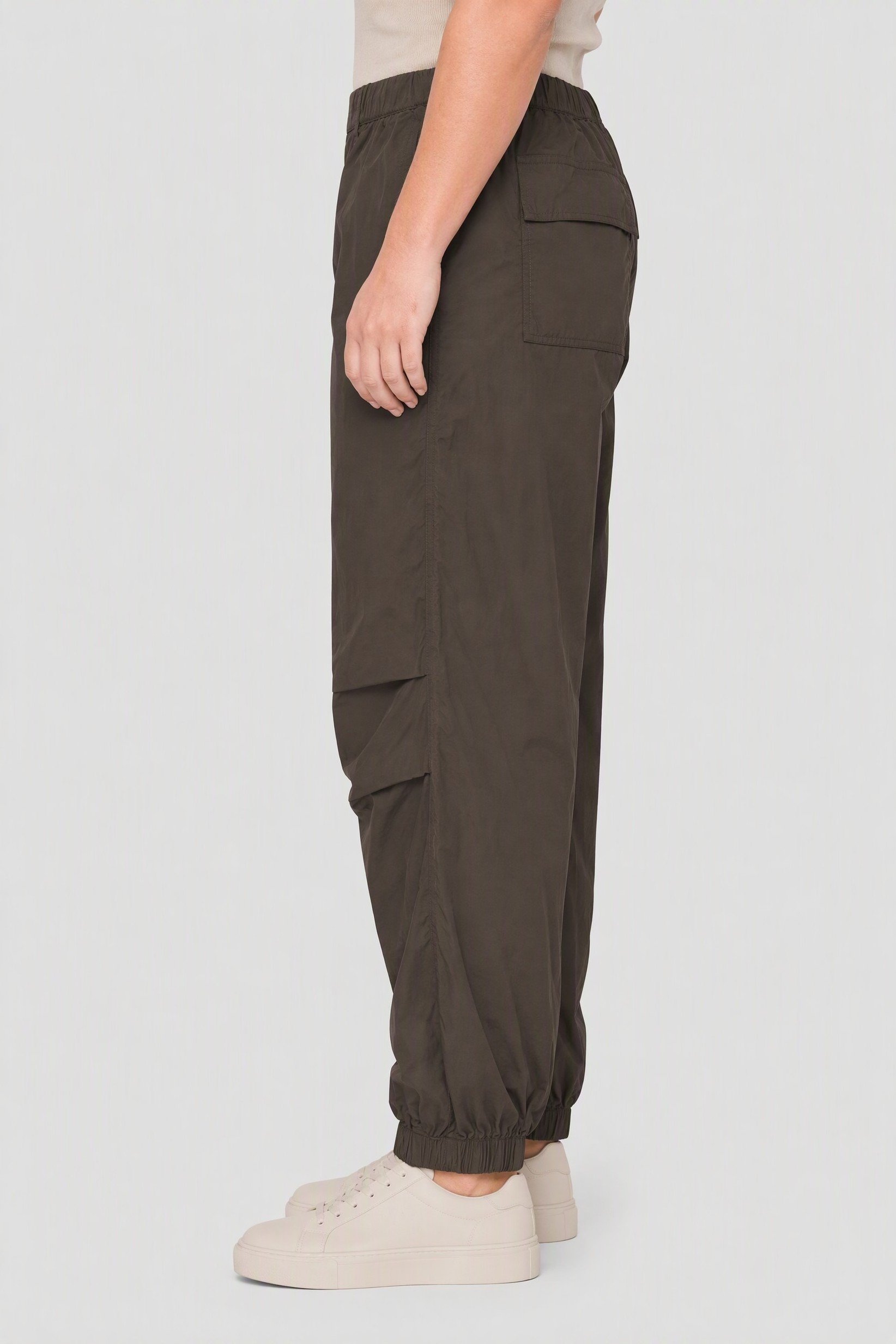 Women Regular Fit Plain Jogger Pants, Dark Olive