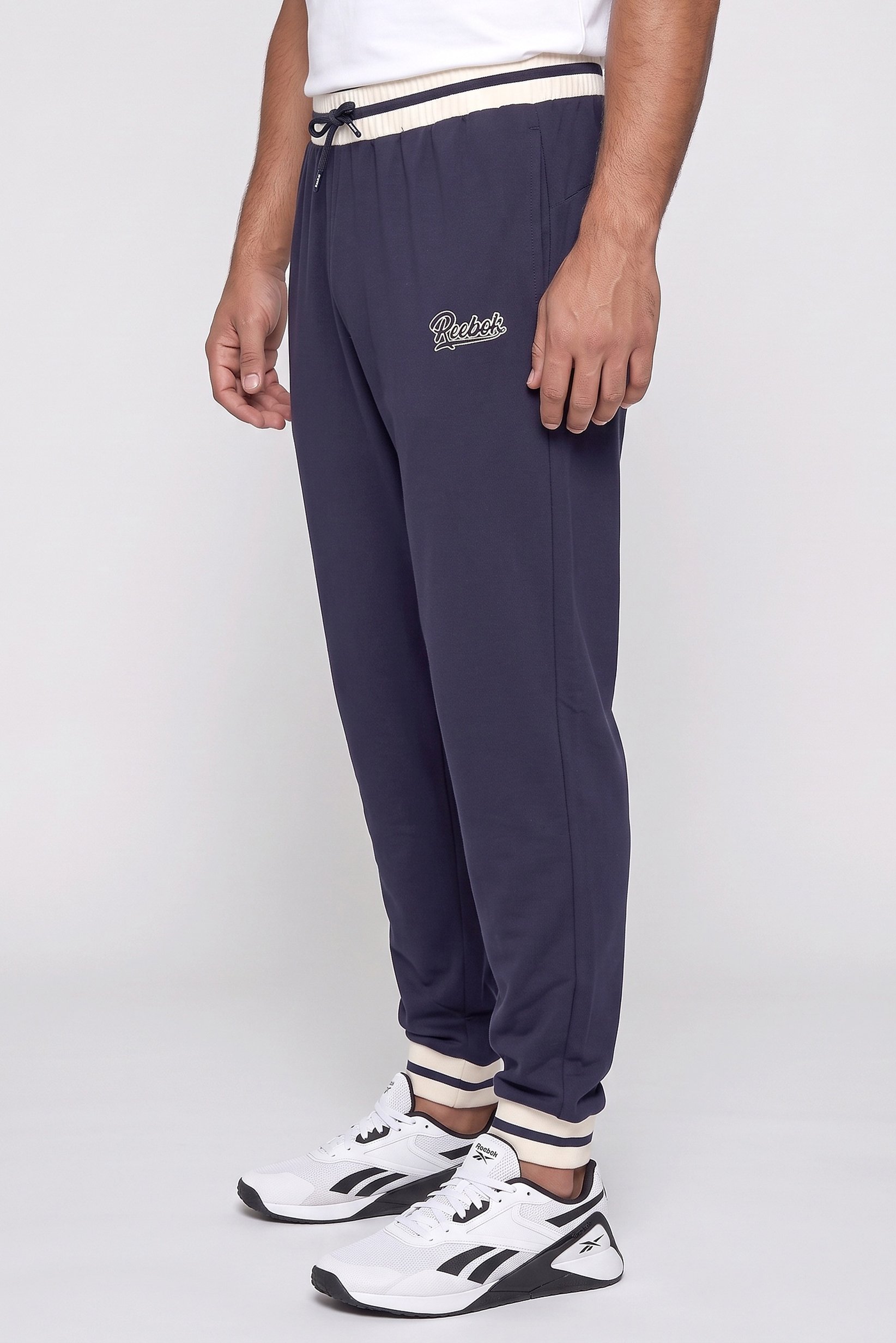 Men Sportswear Fit Outdoor Sweatpants, Navy