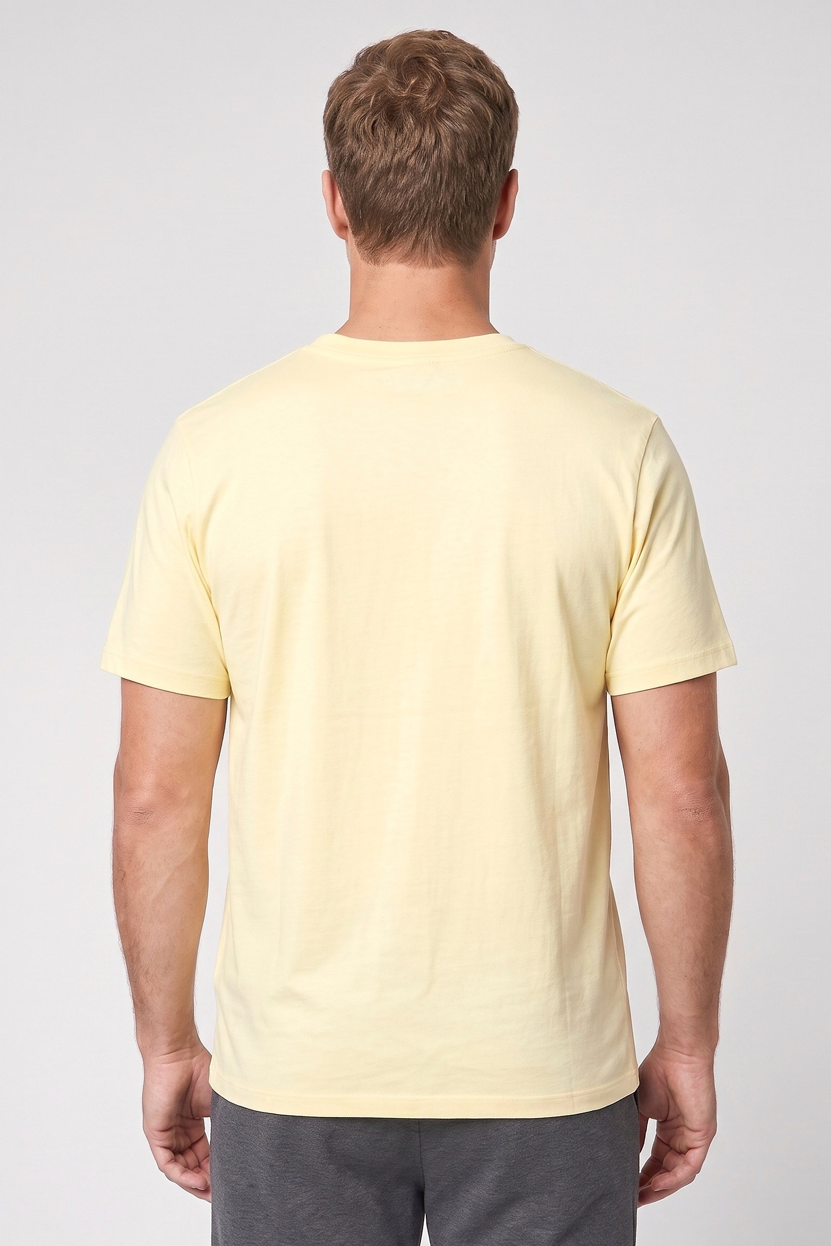 Men Sportswear Fit Short Sleeve Outdoor T-Shirt, Yellow