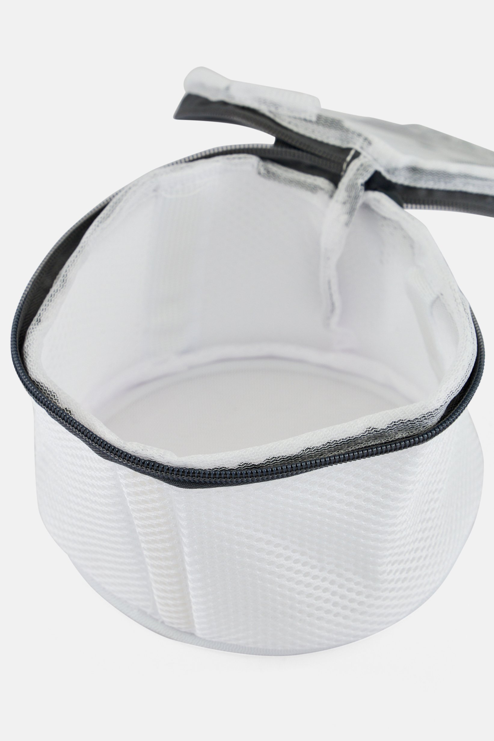 Sanitized Mesh Wash Bra Bag, White
