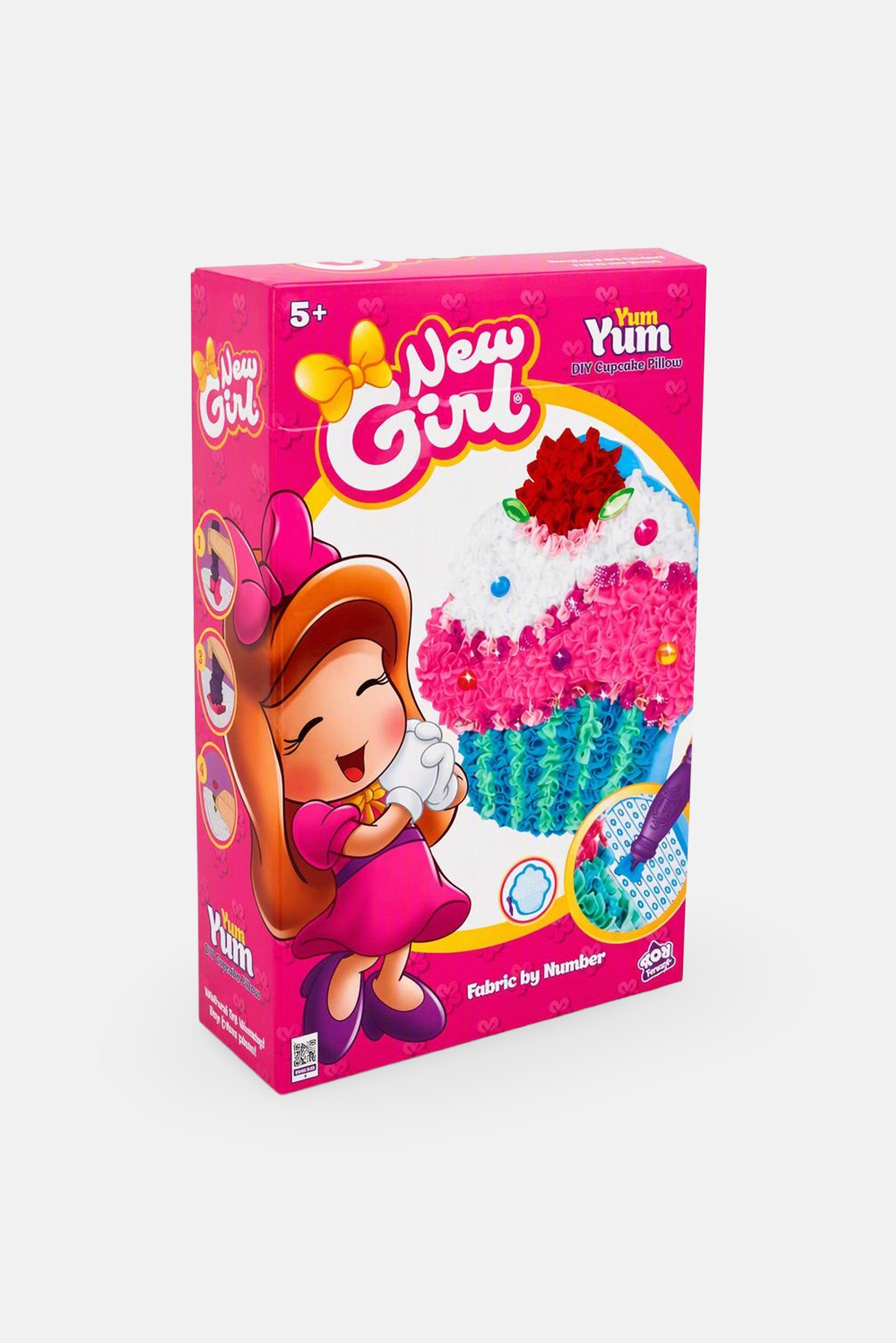 Yum Yum DIY Cupcake Pillow Craft Kit