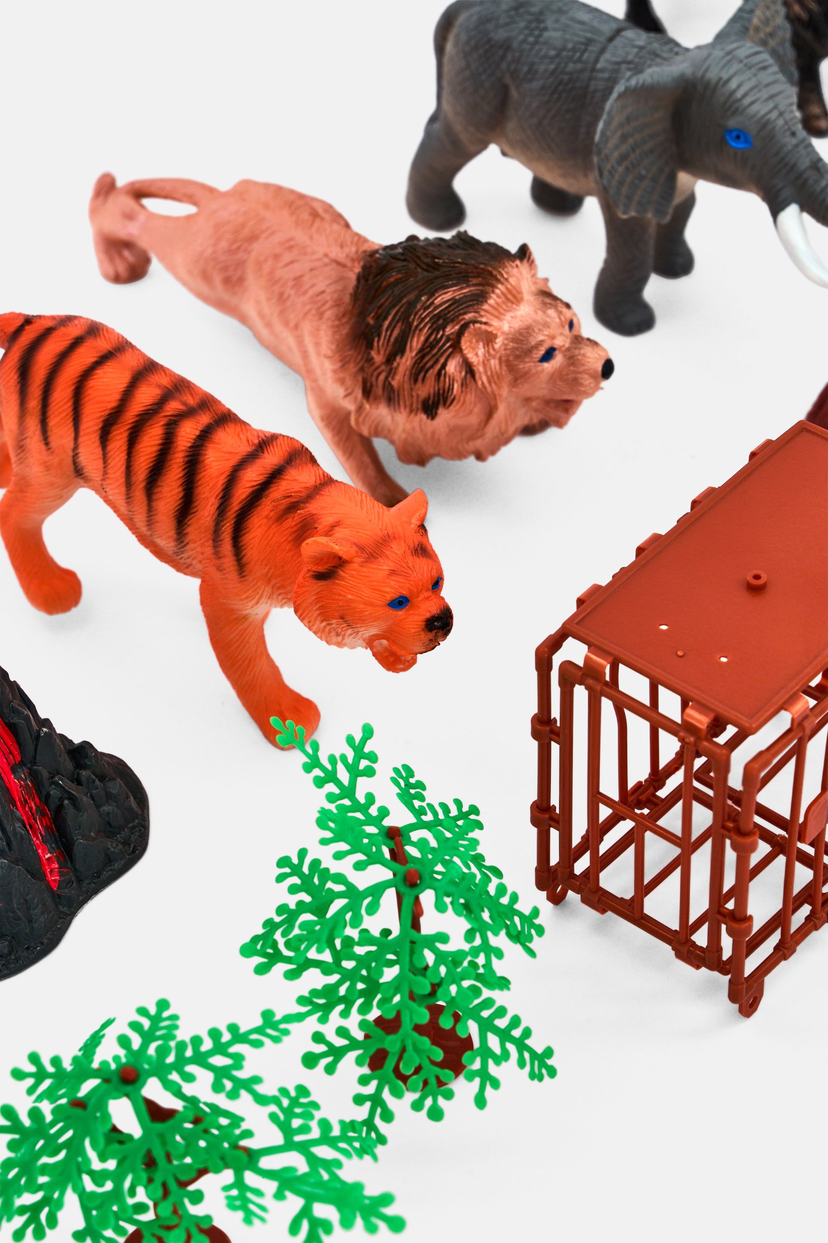 Explore The World Of Prehistoric Wild Animals