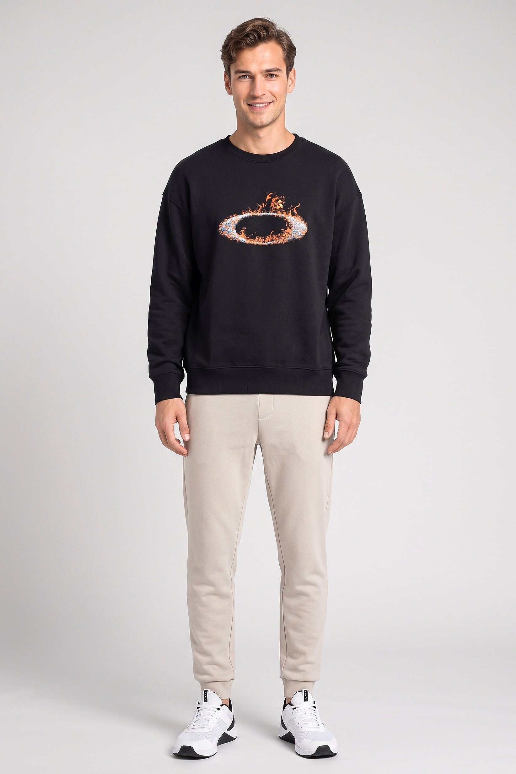 Men Regular Fit Long Sleeve Outdoor Sweatshirt, Black