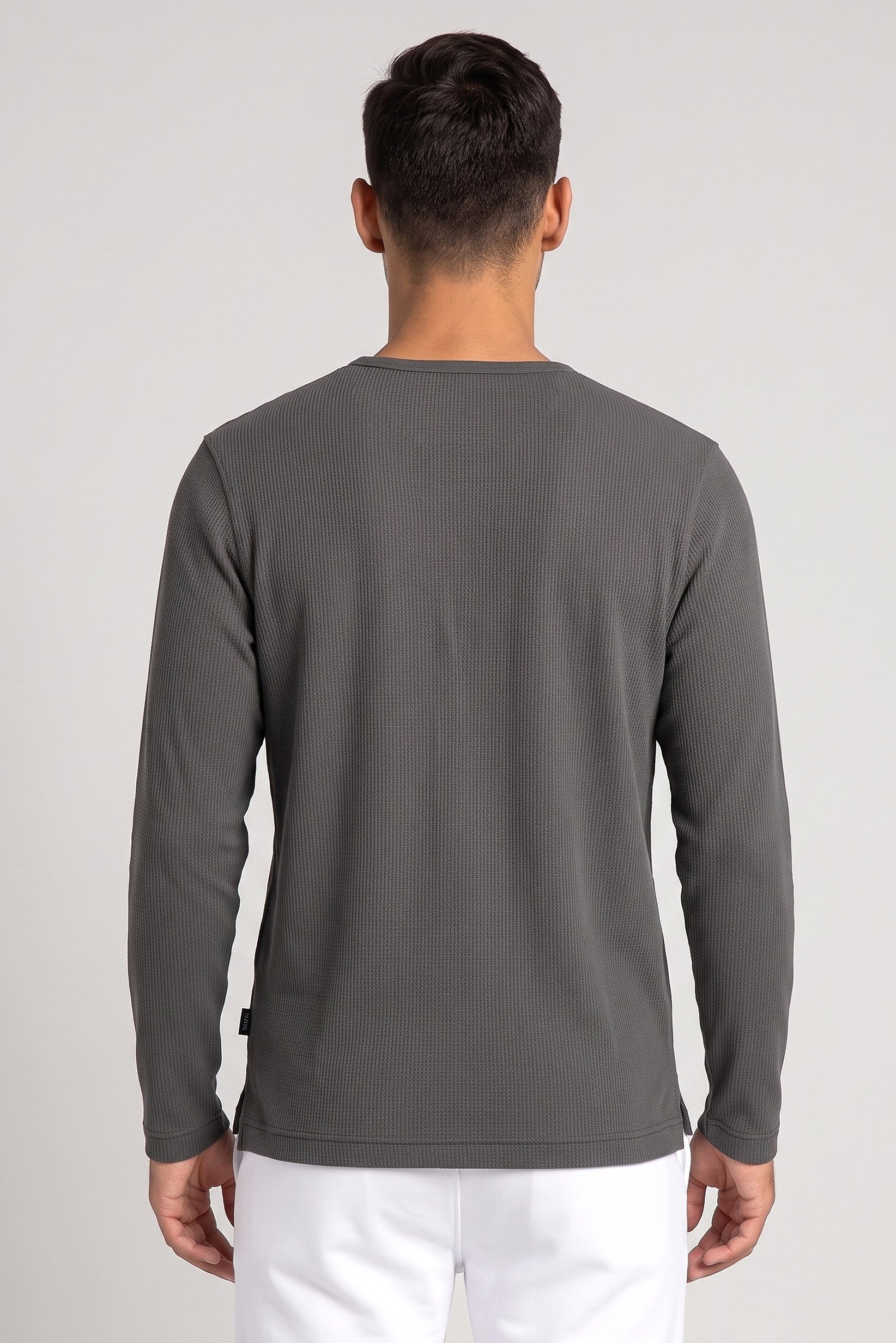 Men Regular Fit Long Sleeve Outdoor T-Shirt, Grey