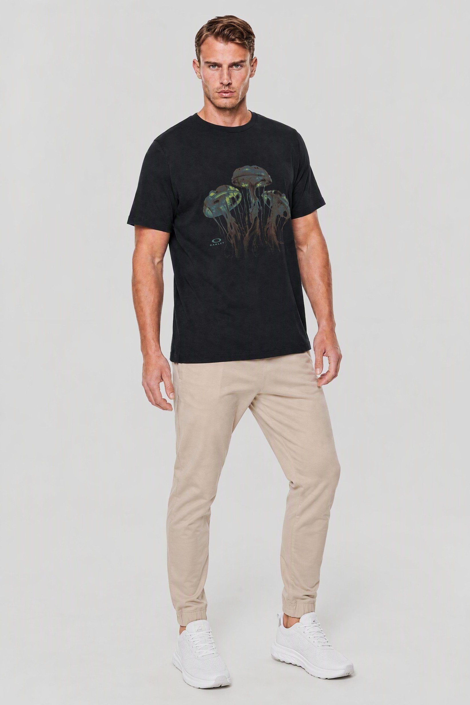 Men Boxy Fit Graphic Print Short Sleeve Outdoor T-Shirt, Black