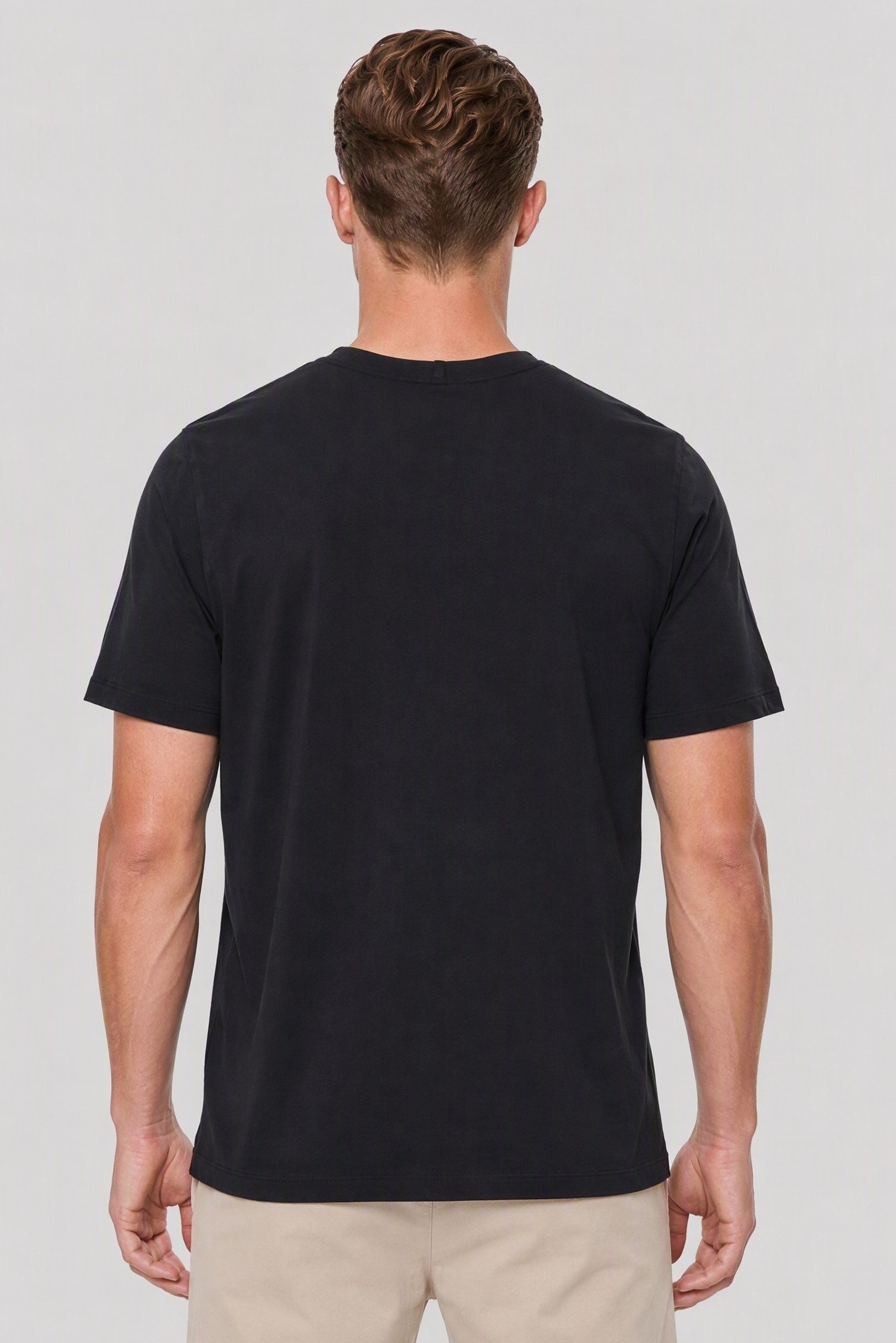 Men Boxy Fit Graphic Print Short Sleeve Outdoor T-Shirt, Black