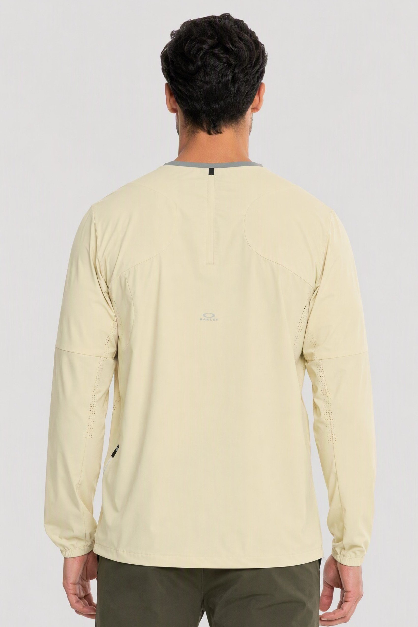Men Performance Fit Long Sleeve Training T-Shirt, Cream