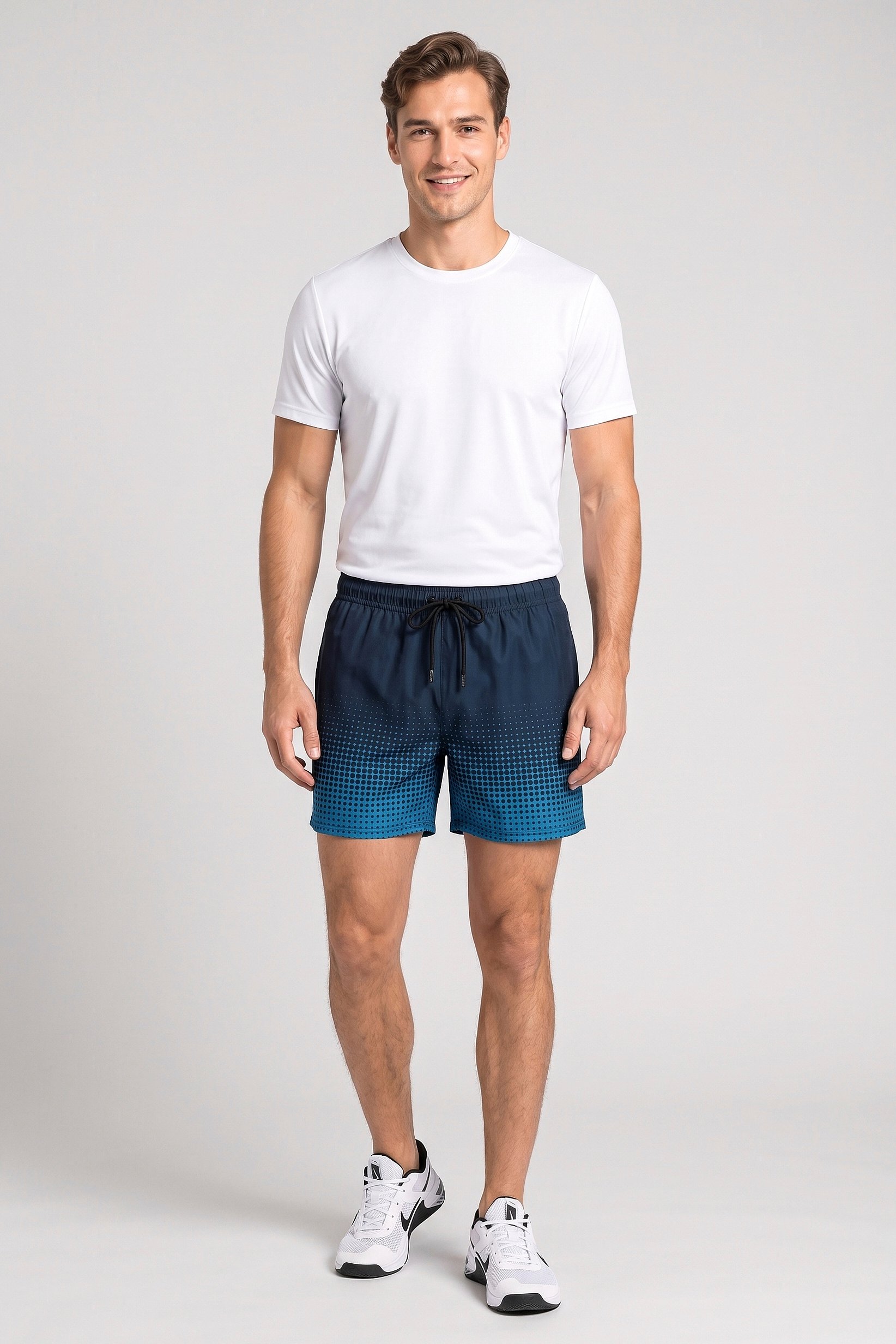 Men Regular Fit 16 Inseam Outdoor Shorts, Multicolor