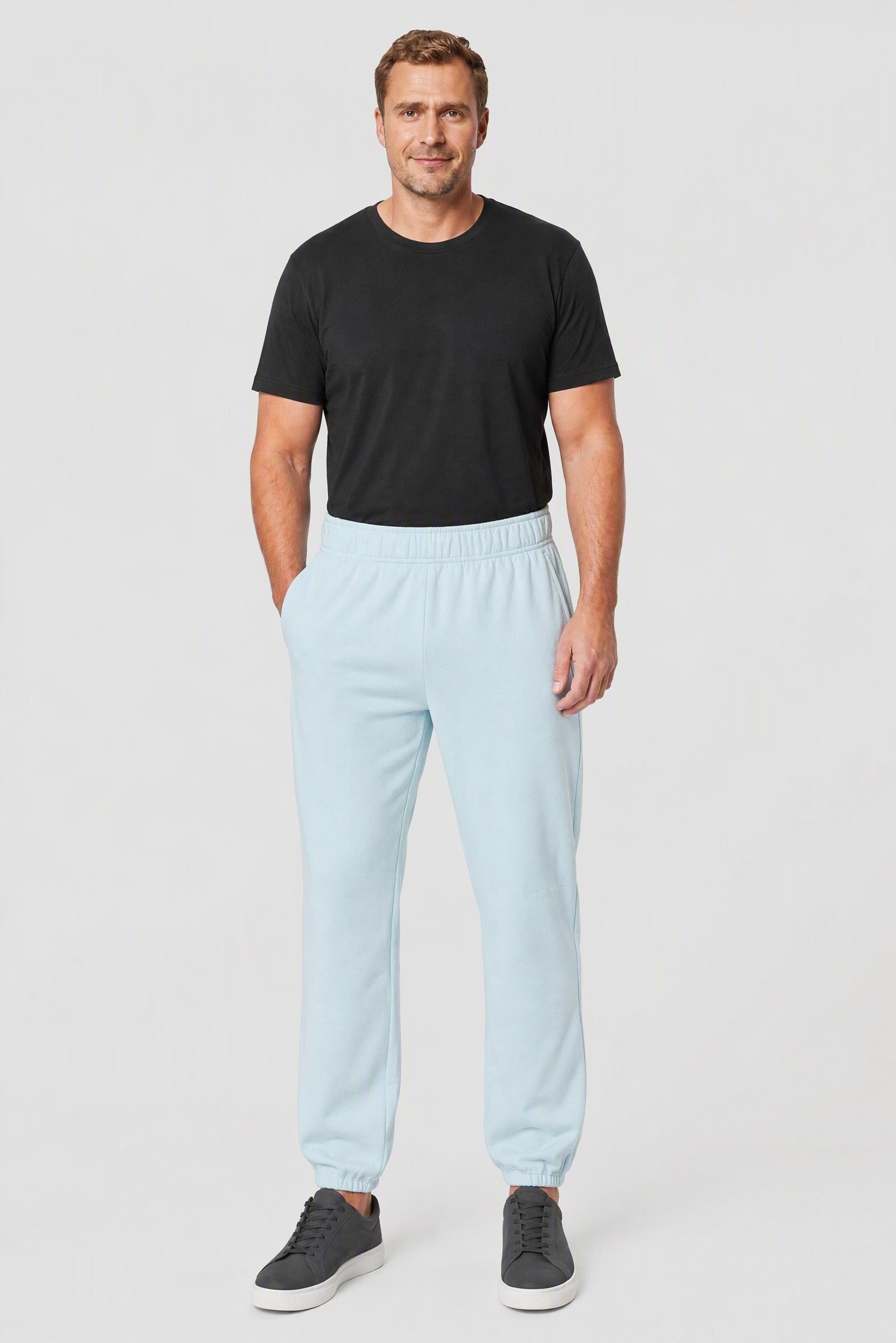Men Relaxed Fit Outdoor Sweatpants, Light Blue