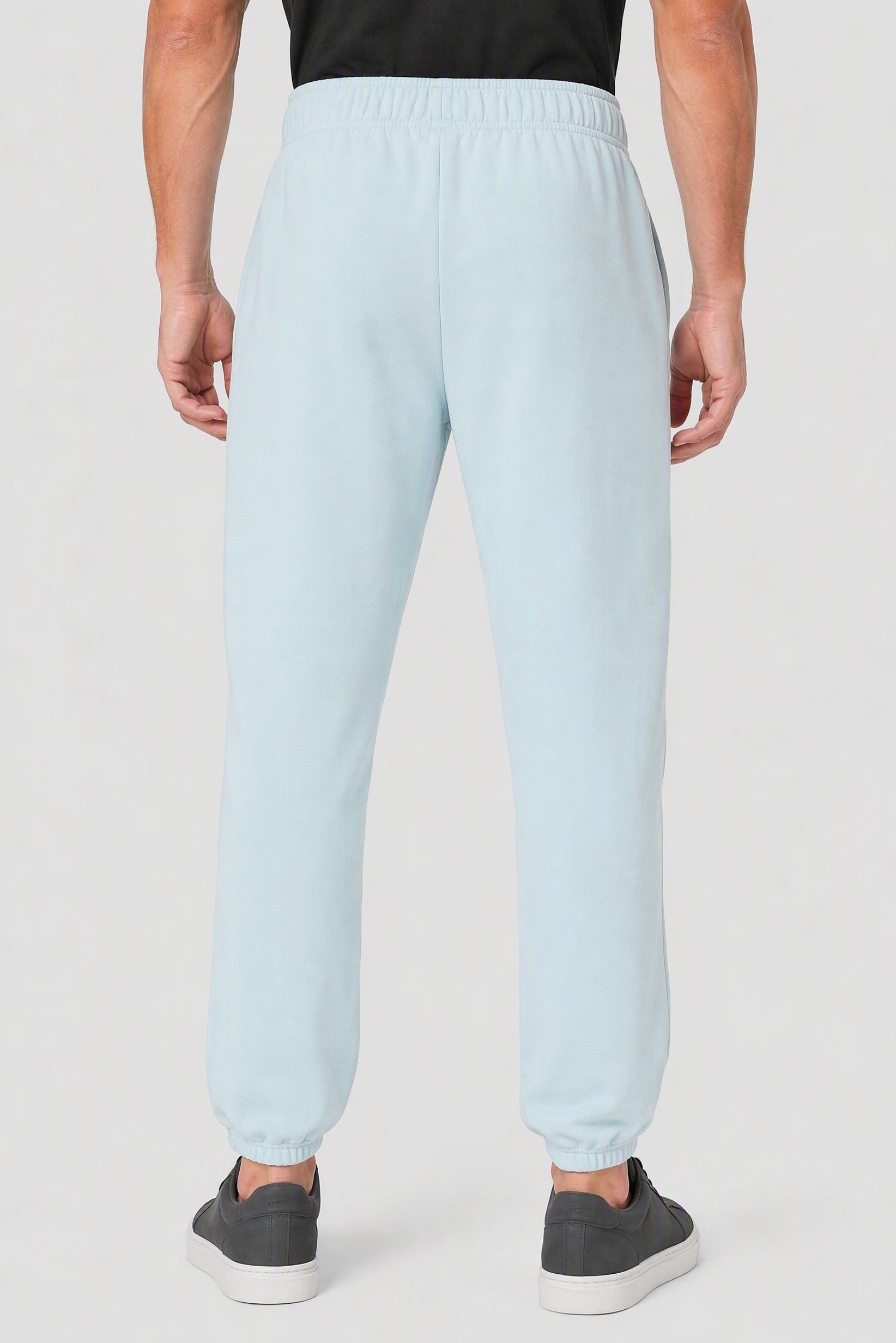 Men Relaxed Fit Outdoor Sweatpants, Light Blue