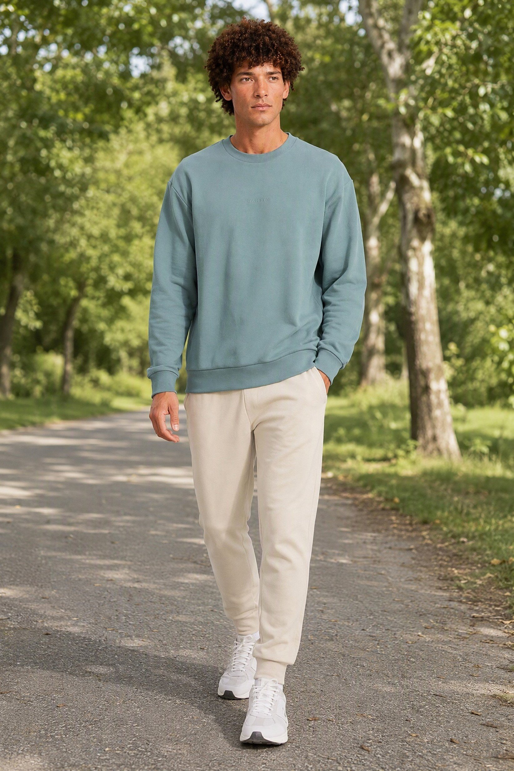 Men Boxy Fit Long Sleeve Outdoor Sweatshirt, Sage Green